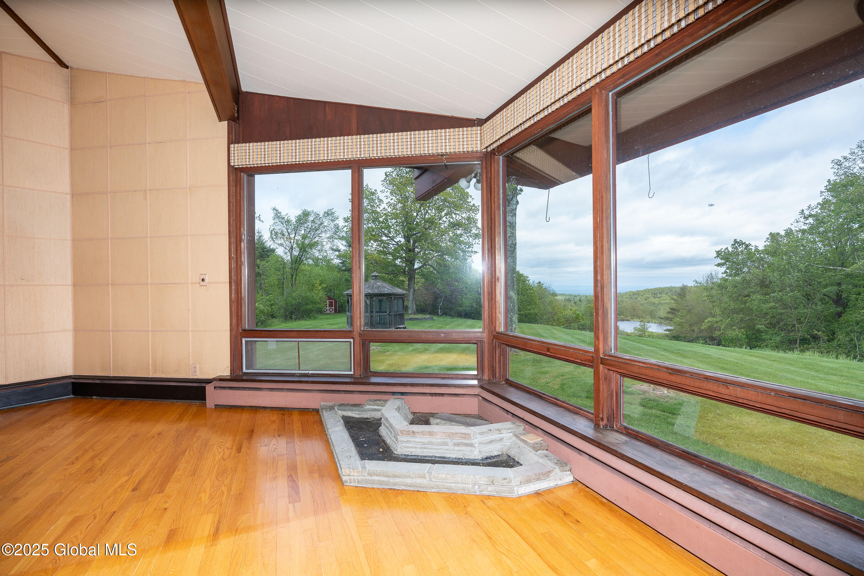 6563 Mariaville Road, Schenectady, New York image 48