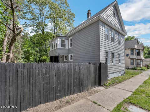 Homes For Sale - 889 Yorkston Street<br/> Schenectady, NY 12303