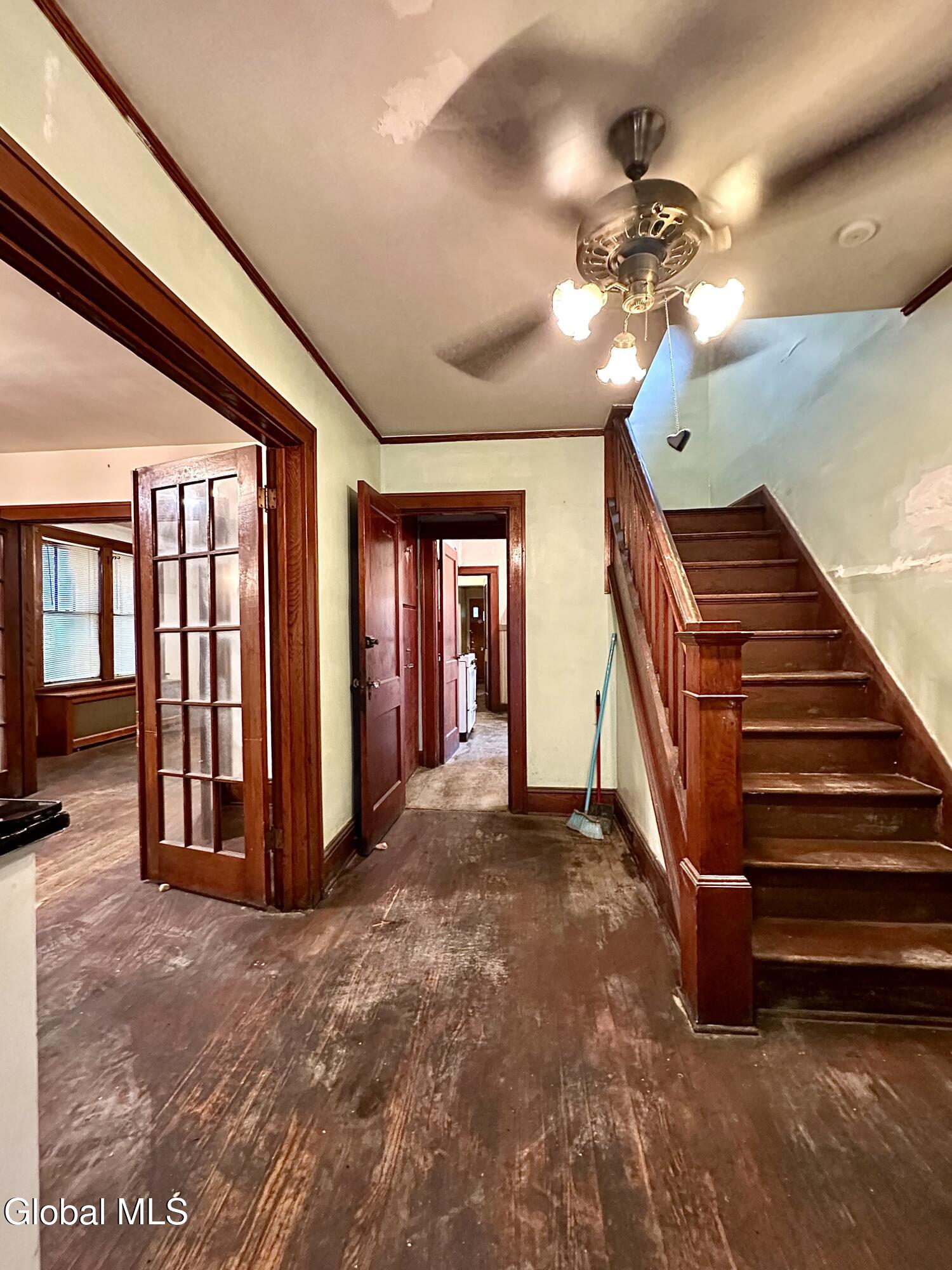 29 Bogart Terrace