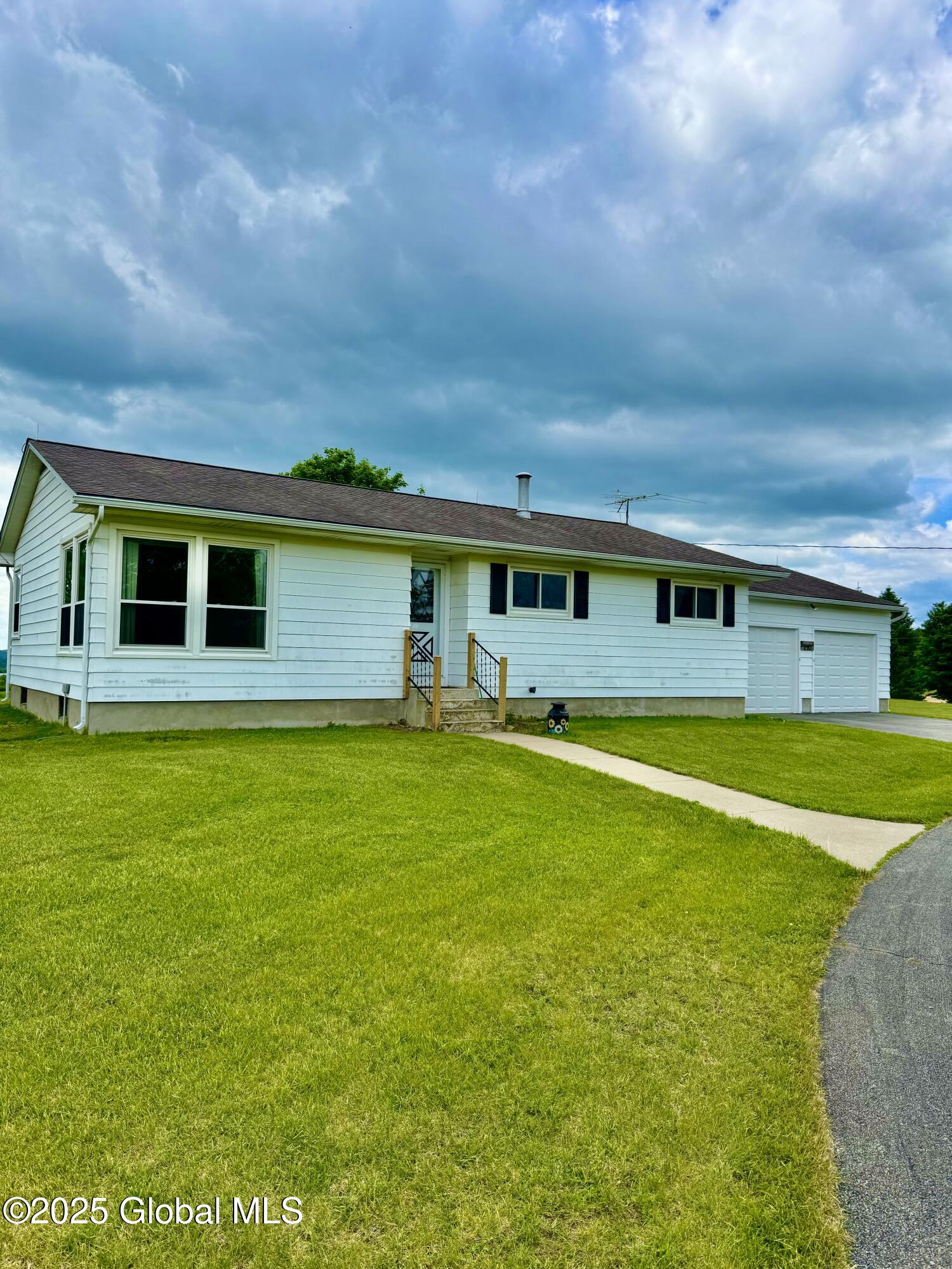 210 County Route 44, Argyle, New York image 2