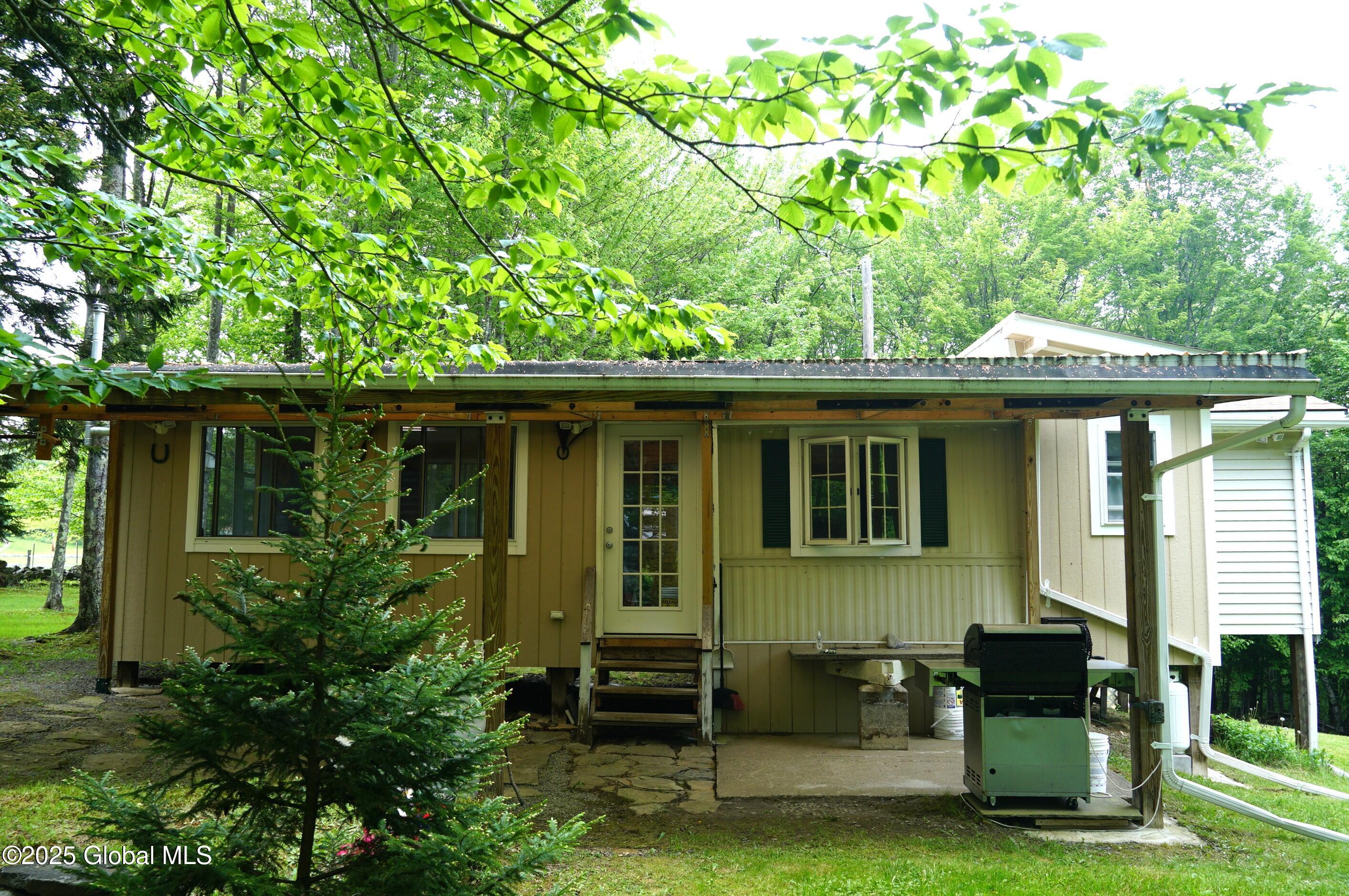 127 Fern Lane, Jefferson, New York image 1