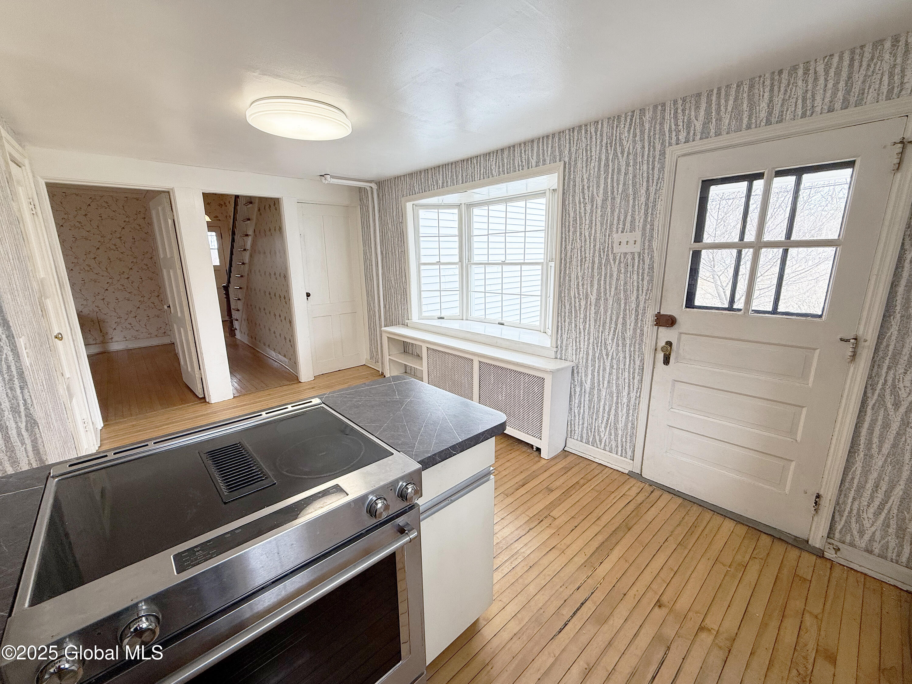 6 Grove Street, Slingerlands, New York image 32