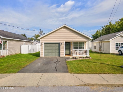 Photo of 10 Rohloff Avenue, Mechanicville, NY 12118 (MLS # 202626475)