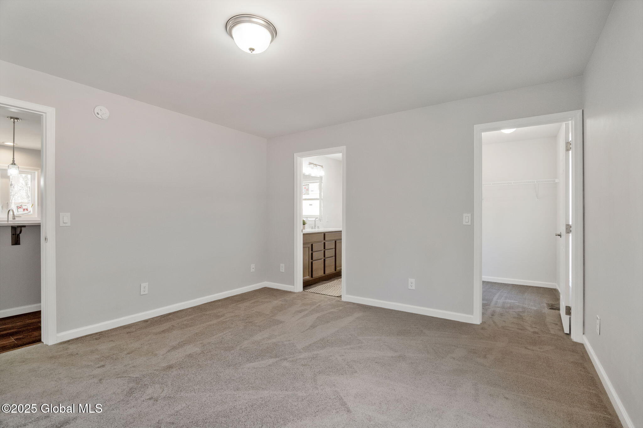 Saratoga, New York 12866, United States, 3 Bedrooms Bedrooms, ,2 BathroomsBathrooms,Residential,Active,116676