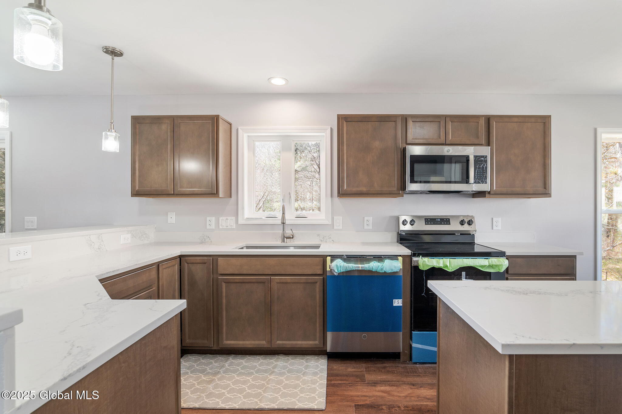 Saratoga, New York 12866, United States, 3 Bedrooms Bedrooms, ,2 BathroomsBathrooms,Residential,Active,116676