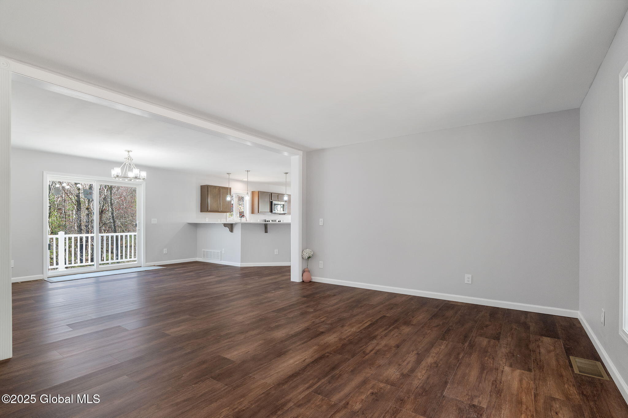 Saratoga, New York 12866, United States, 3 Bedrooms Bedrooms, ,2 BathroomsBathrooms,Residential,Active,116676