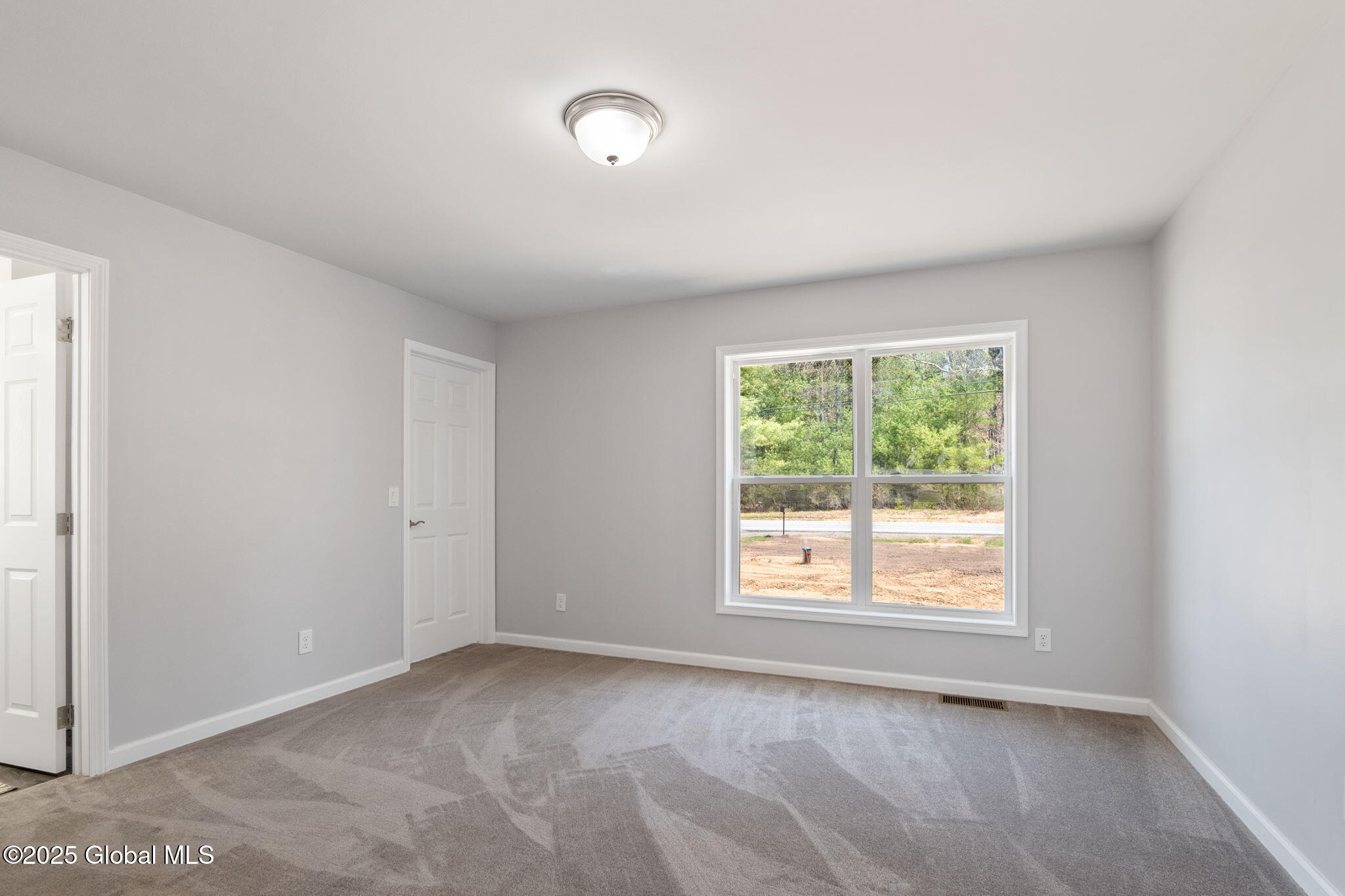 Saratoga, New York 12866, United States, 3 Bedrooms Bedrooms, ,2 BathroomsBathrooms,Residential,Active,116676