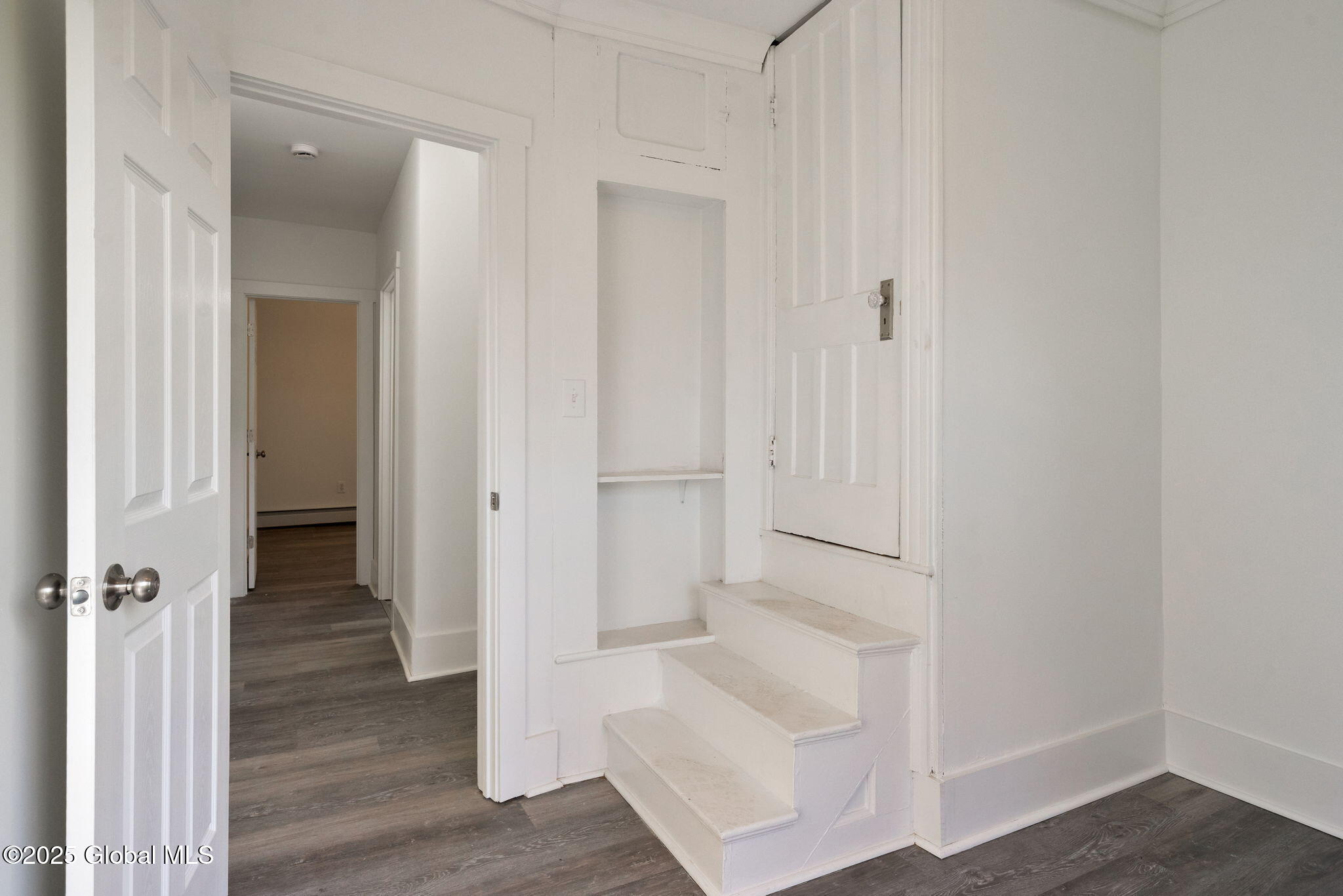 129 N Pine Avenue, Albany, New York image 17