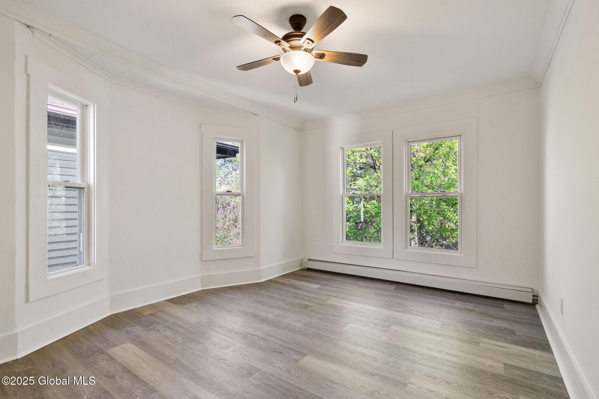 129 N Pine Avenue, Albany, New York image 21