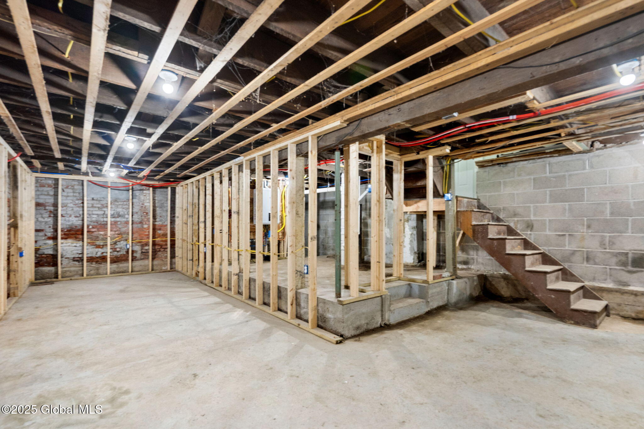 129 N Pine Avenue, Albany, New York image 29