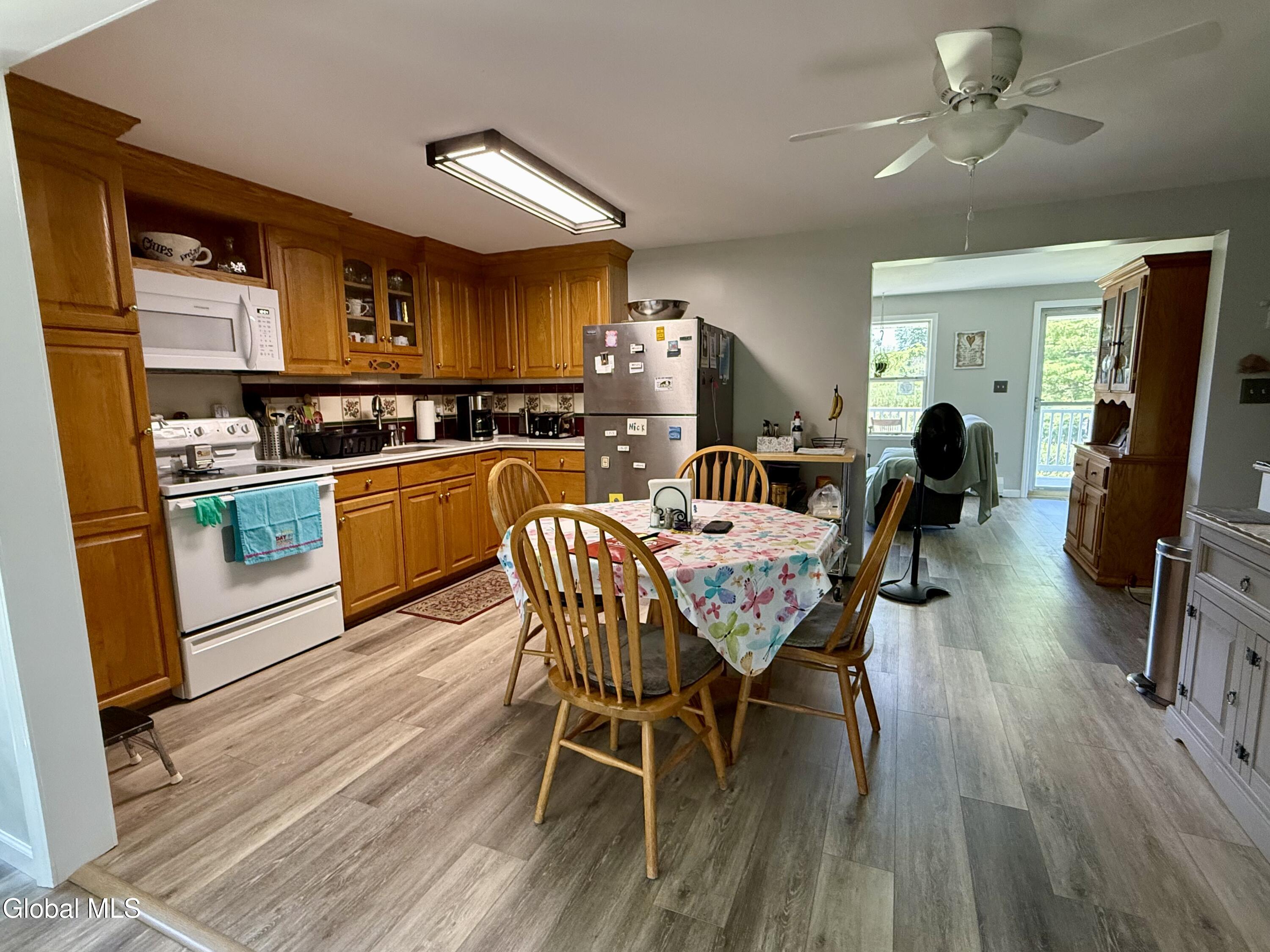 910 Blodgett Hill Road