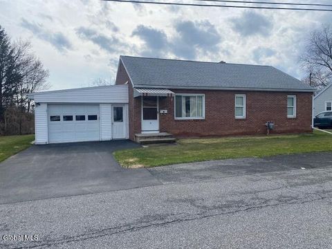 Homes For Sale - 15 Braintree Street<br/> Albany County, Albany, NY 12205