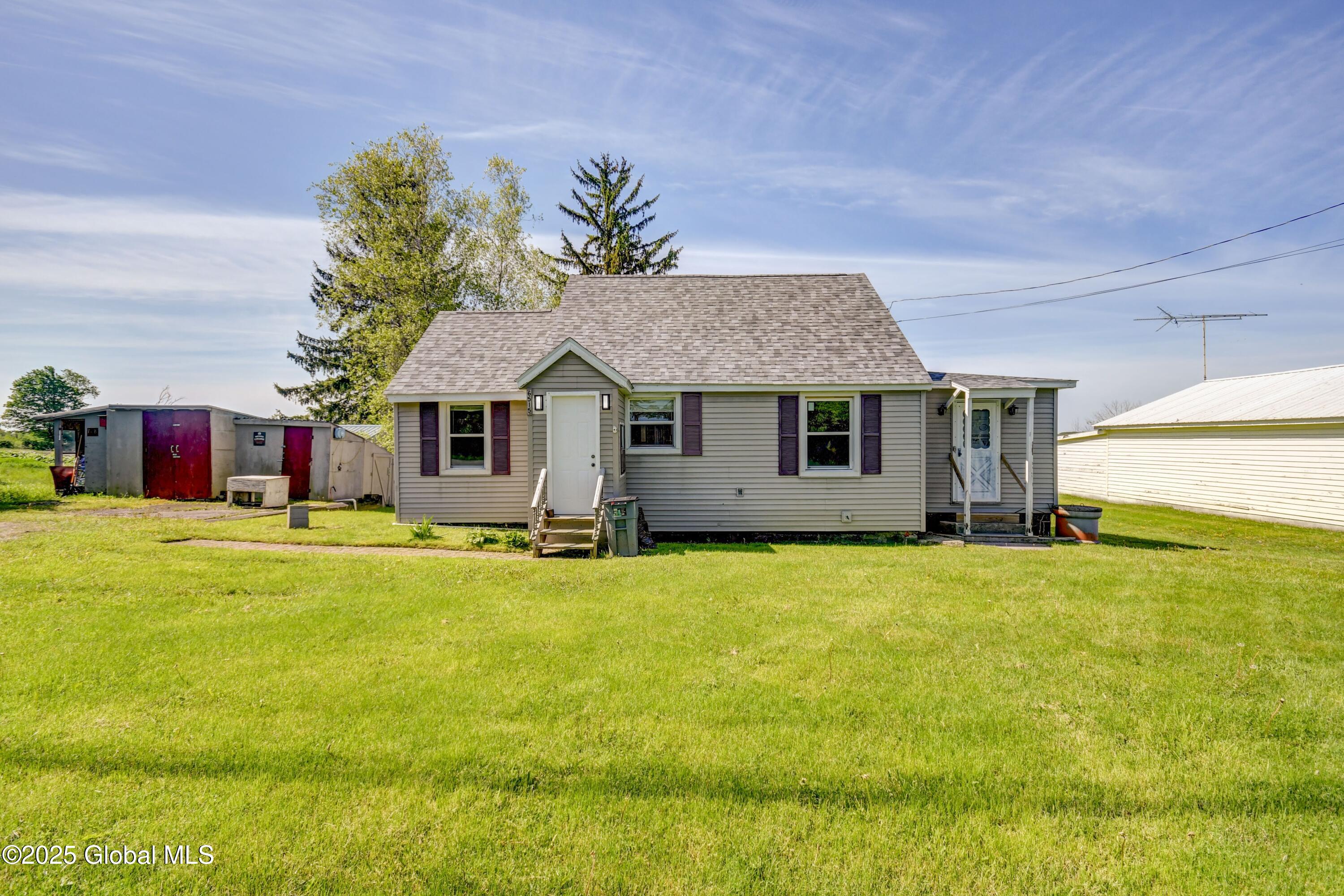 6515 Ny-29, Saint Johnsville, New York image 1