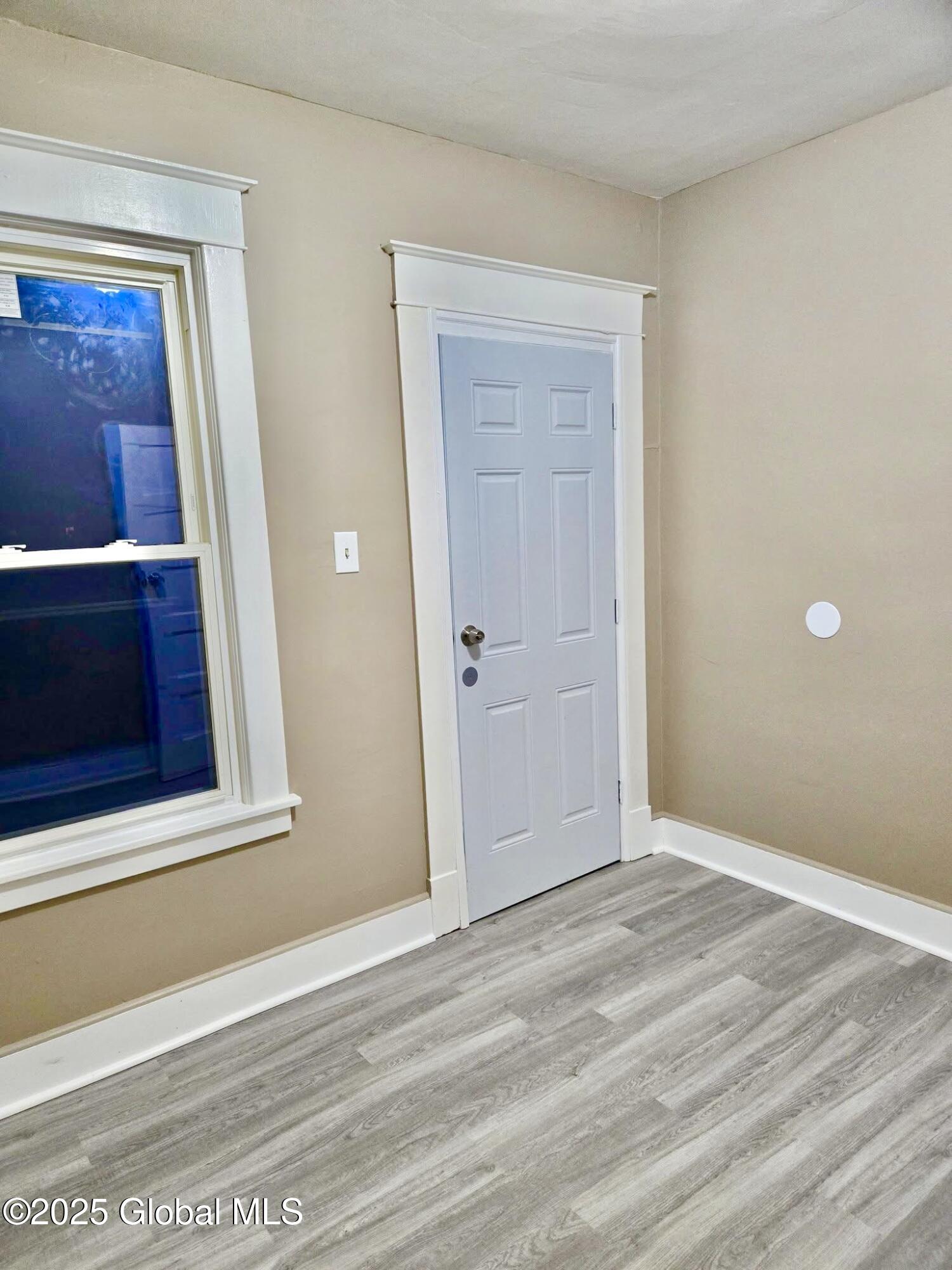 Schenectady, New York 12307, United States, 7 Bedrooms Bedrooms, ,5 BathroomsBathrooms,Residential,Active,162898