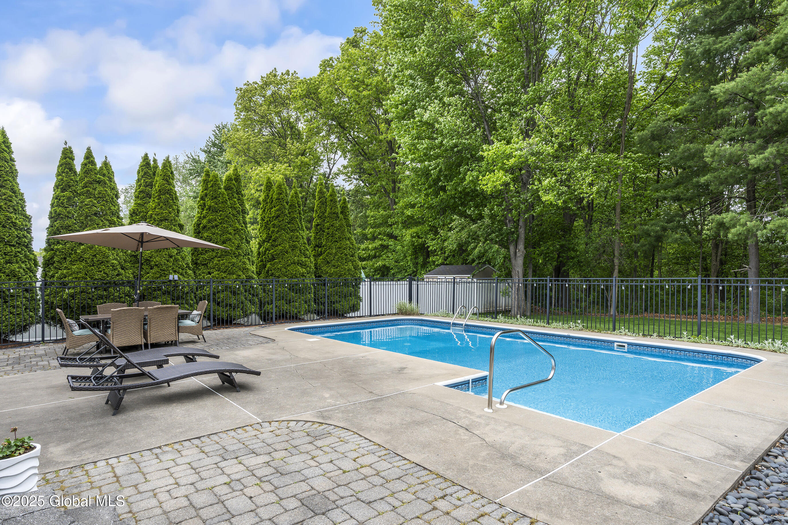 16 Shinnecock Hills Drive, Colonie, New York image 49
