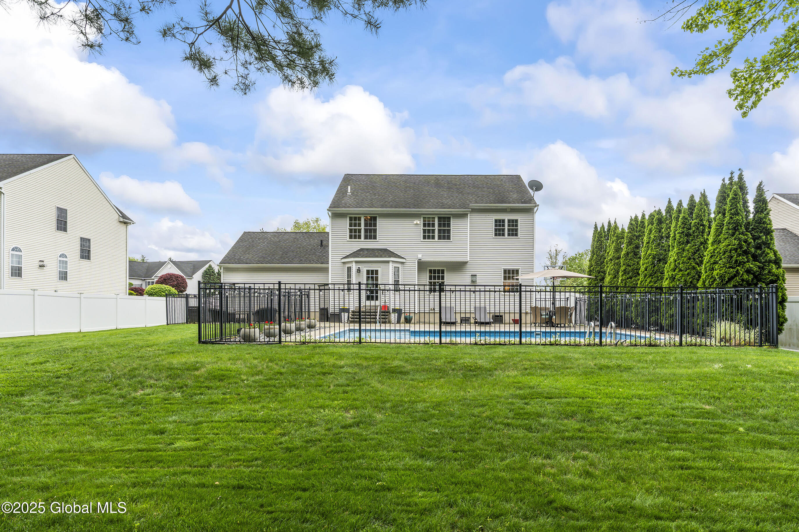 16 Shinnecock Hills Drive, Colonie, New York image 50
