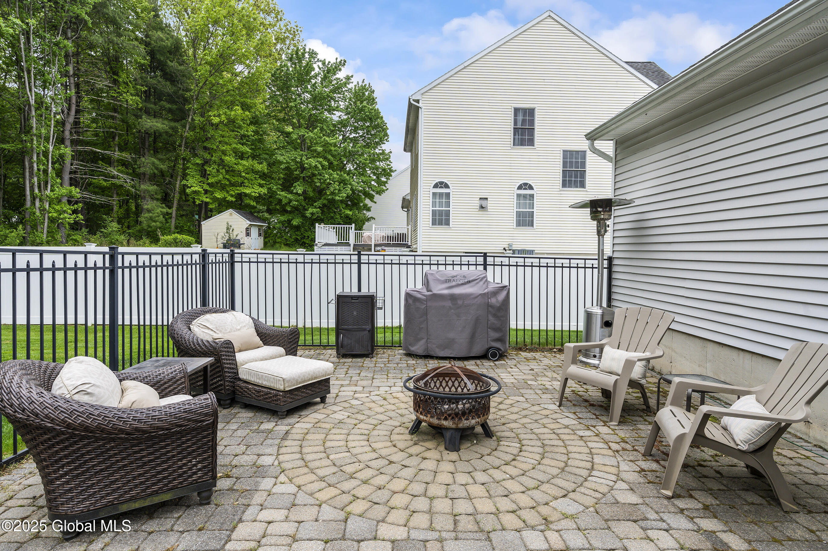 16 Shinnecock Hills Drive, Colonie, New York image 10
