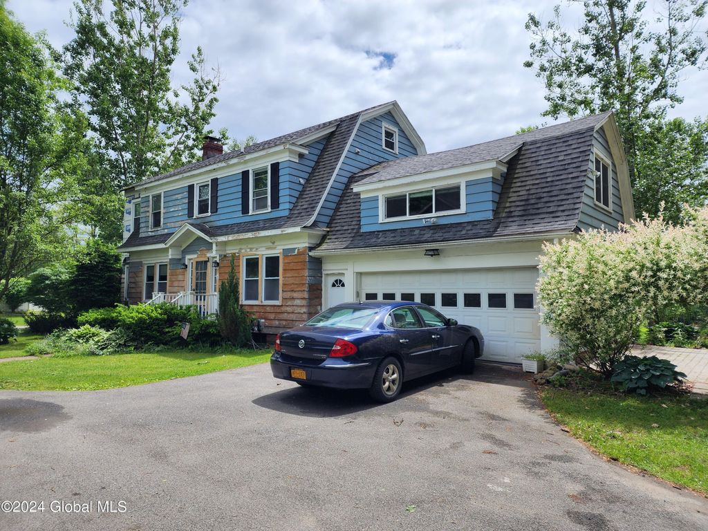 8 W Elm Street, Broadalbin, NY 12025, MLS 202418267 Howard Hanna