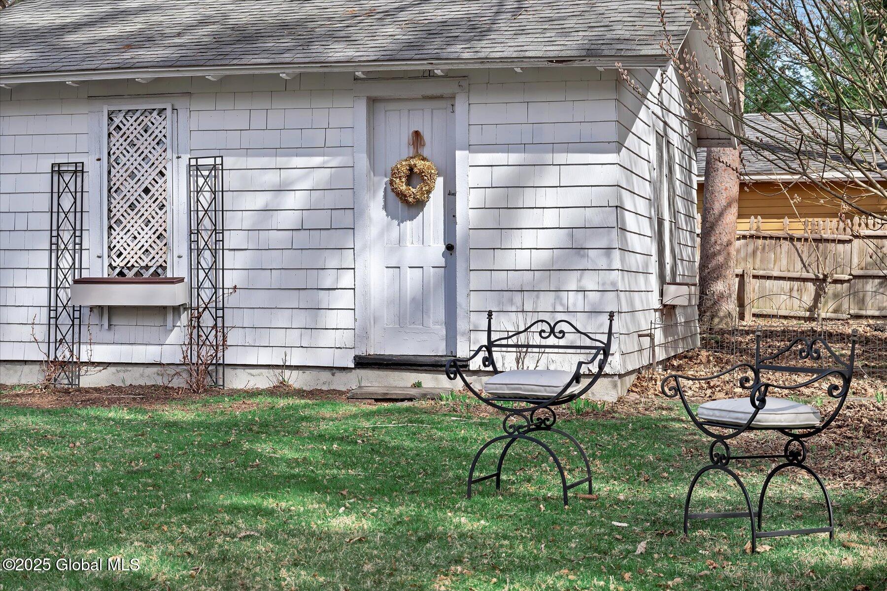 39 5th Avenue, Saratoga Springs, New York image 41