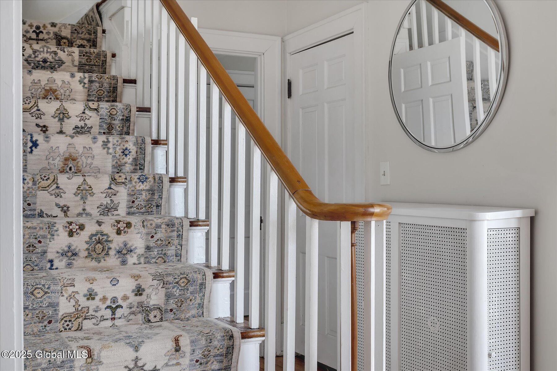 39 5th Avenue, Saratoga Springs, New York image 27