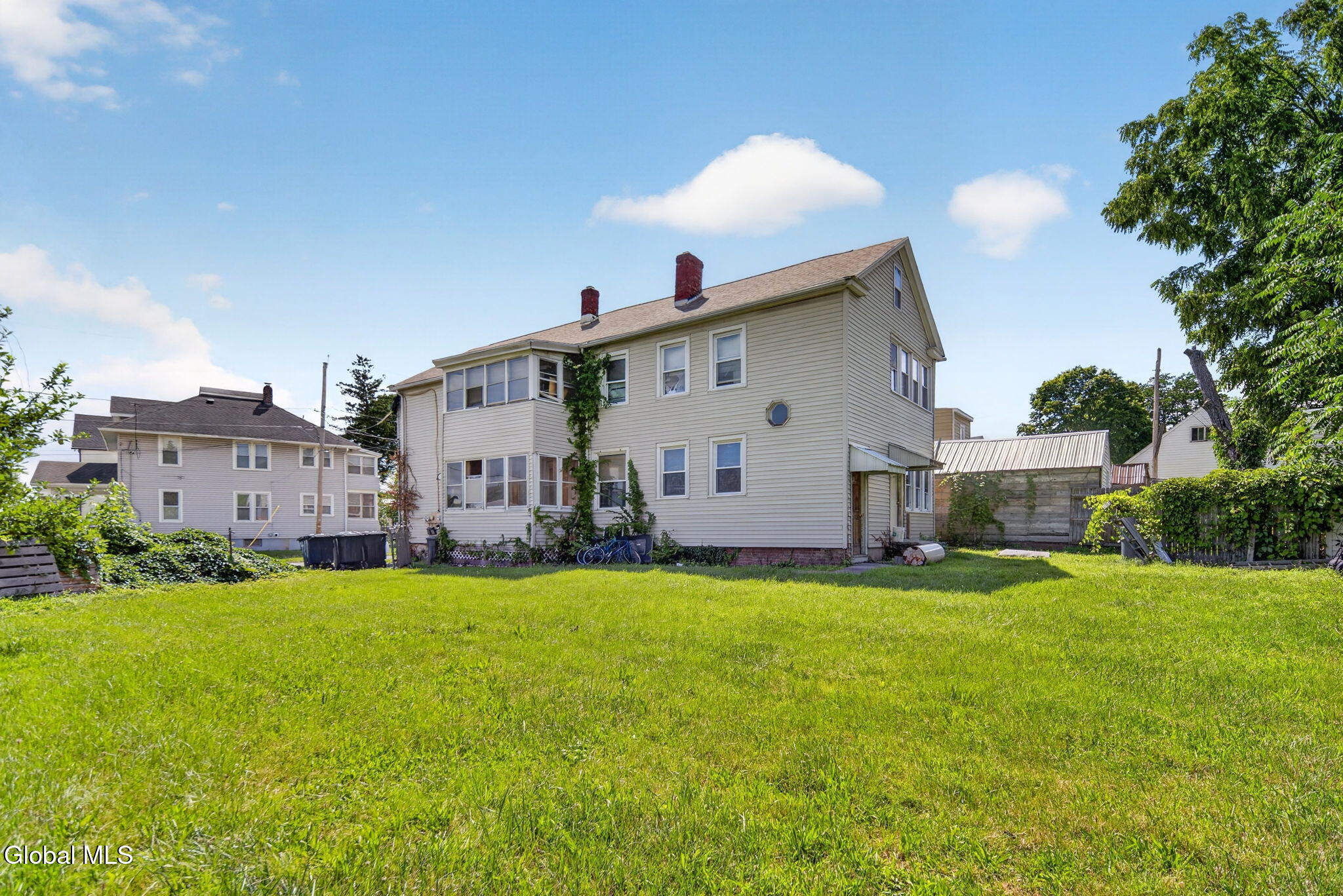 411 9th Street