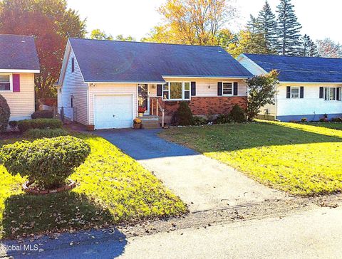 Photo of 174 Ward Avenue, Schenectady, NY 12304 (MLS # 202527659)