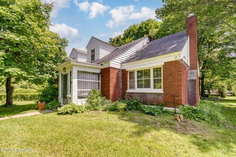 Photo of 55 Crescent Avenue, Amsterdam, NY 12010 (MLS # 202615301)