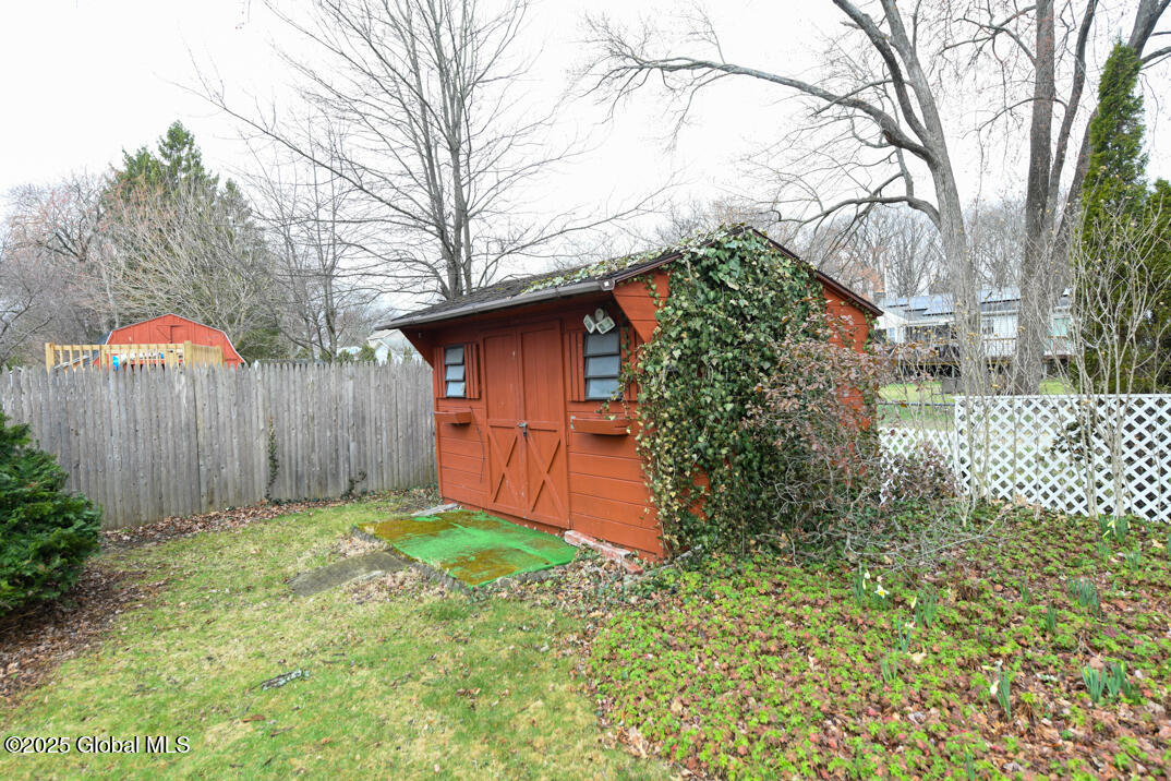 21 Crestwood Drive, Schenectady, New York image 23