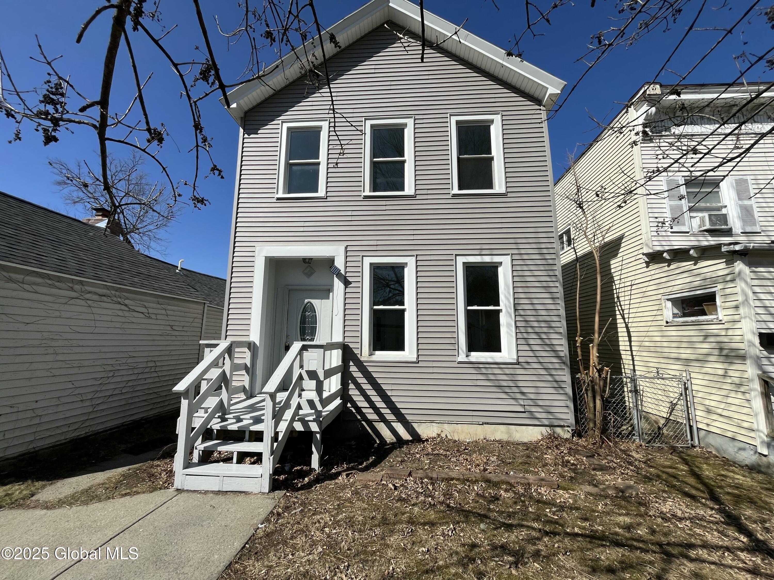 447 6th Avenue, Troy, New York image 3
