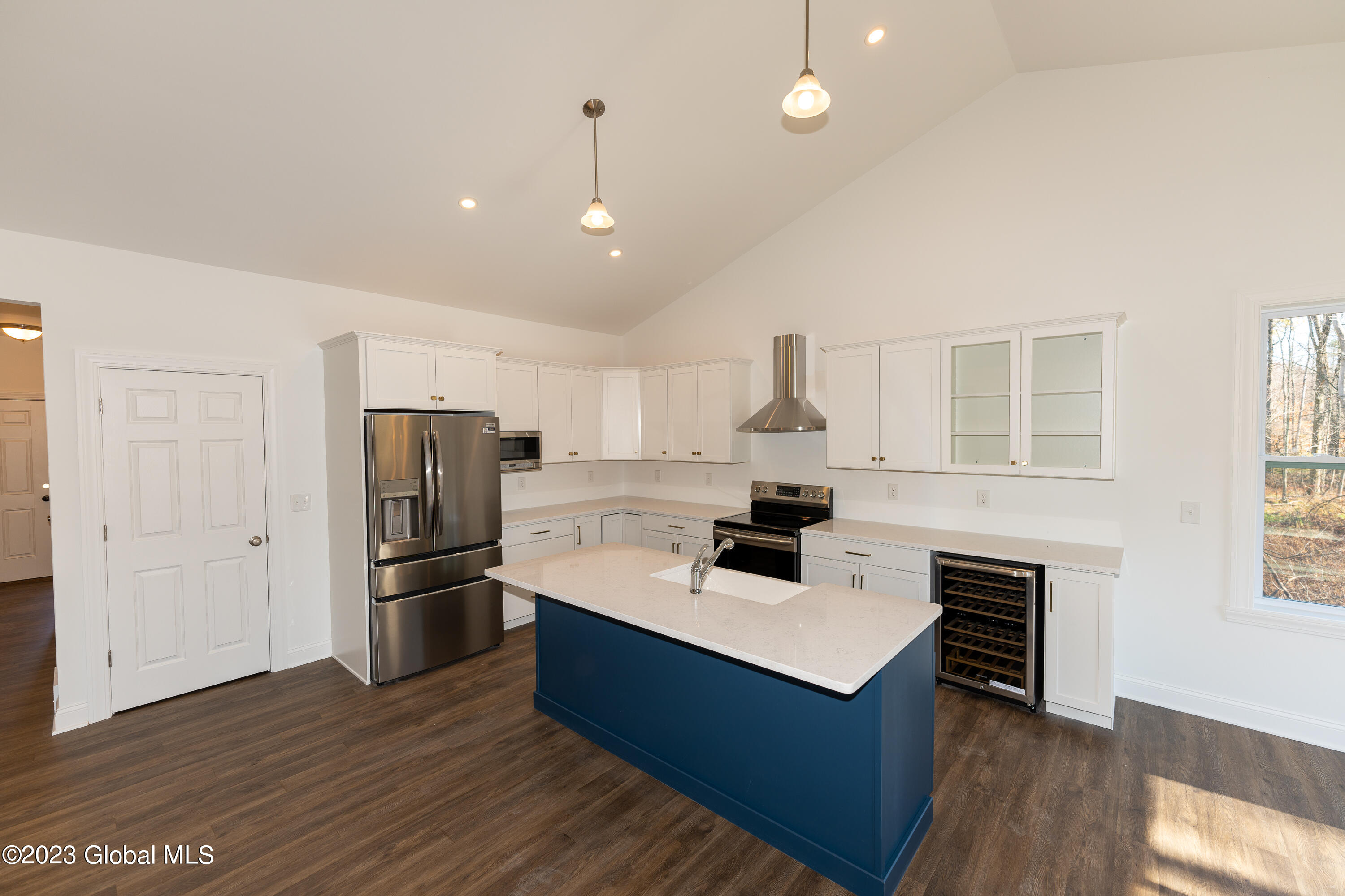 4 Aspen Drive, Ballston Lake, New York image 7