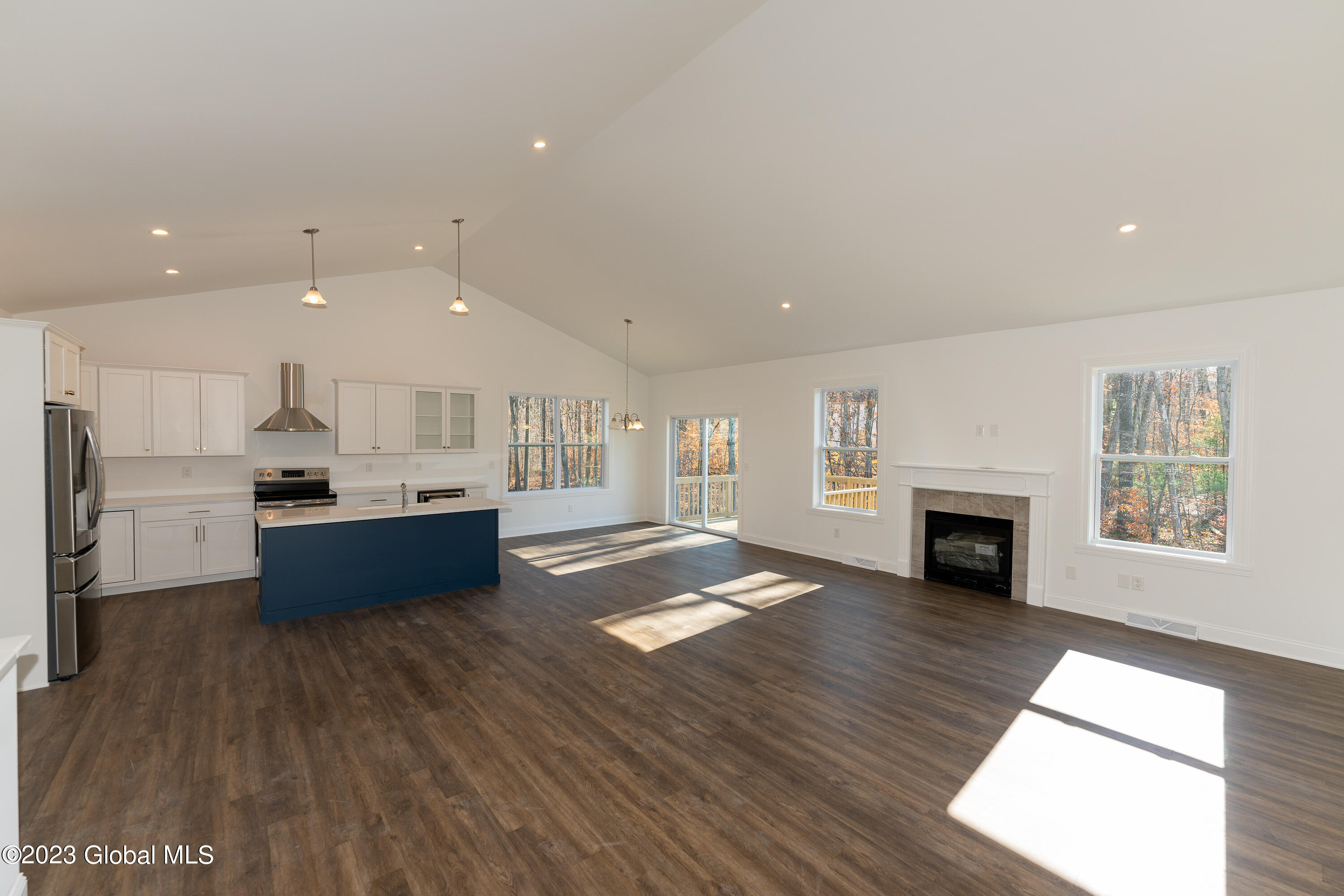 4 Aspen Drive, Ballston Lake, New York image 5