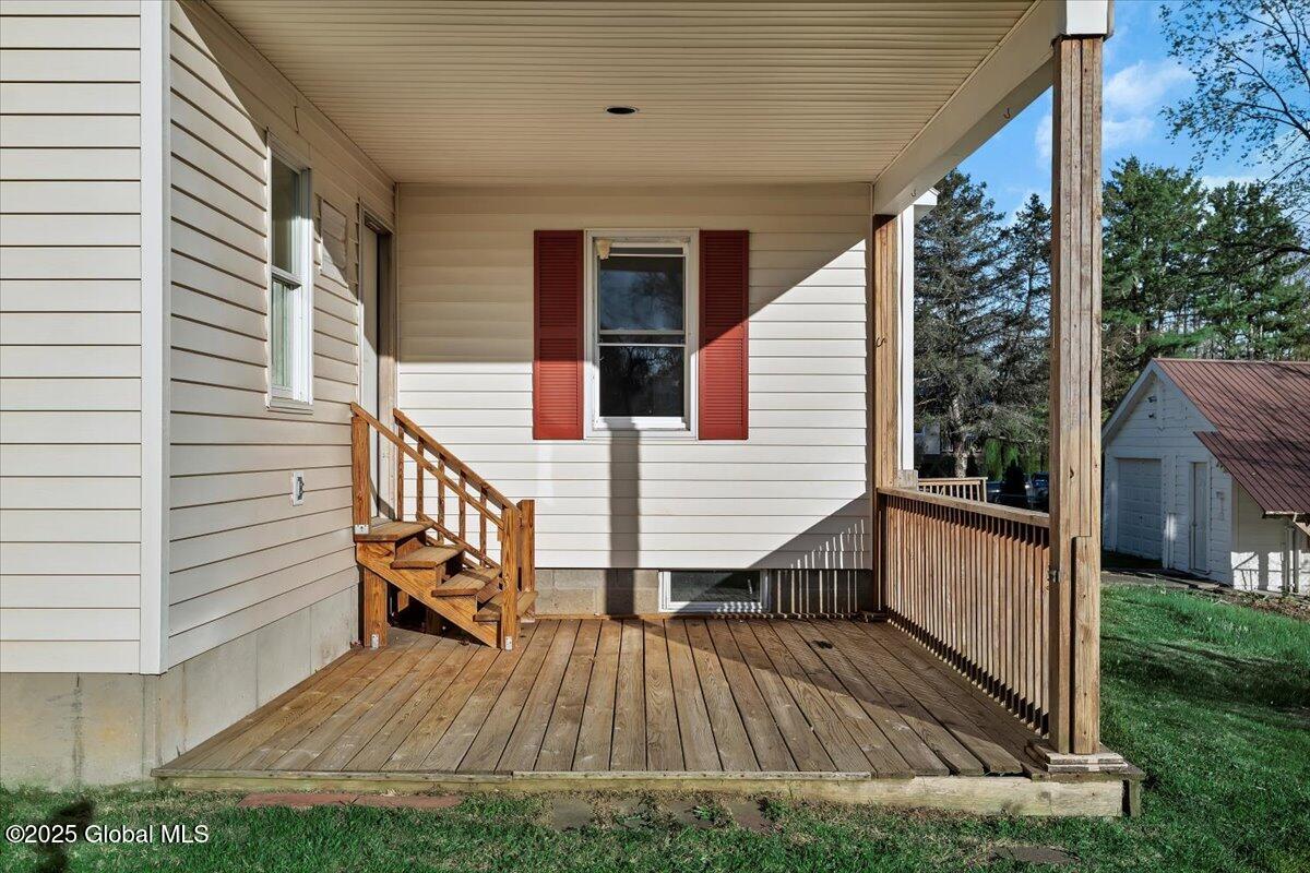 1322 County Highway 107, Fort Johnson, New York image 3