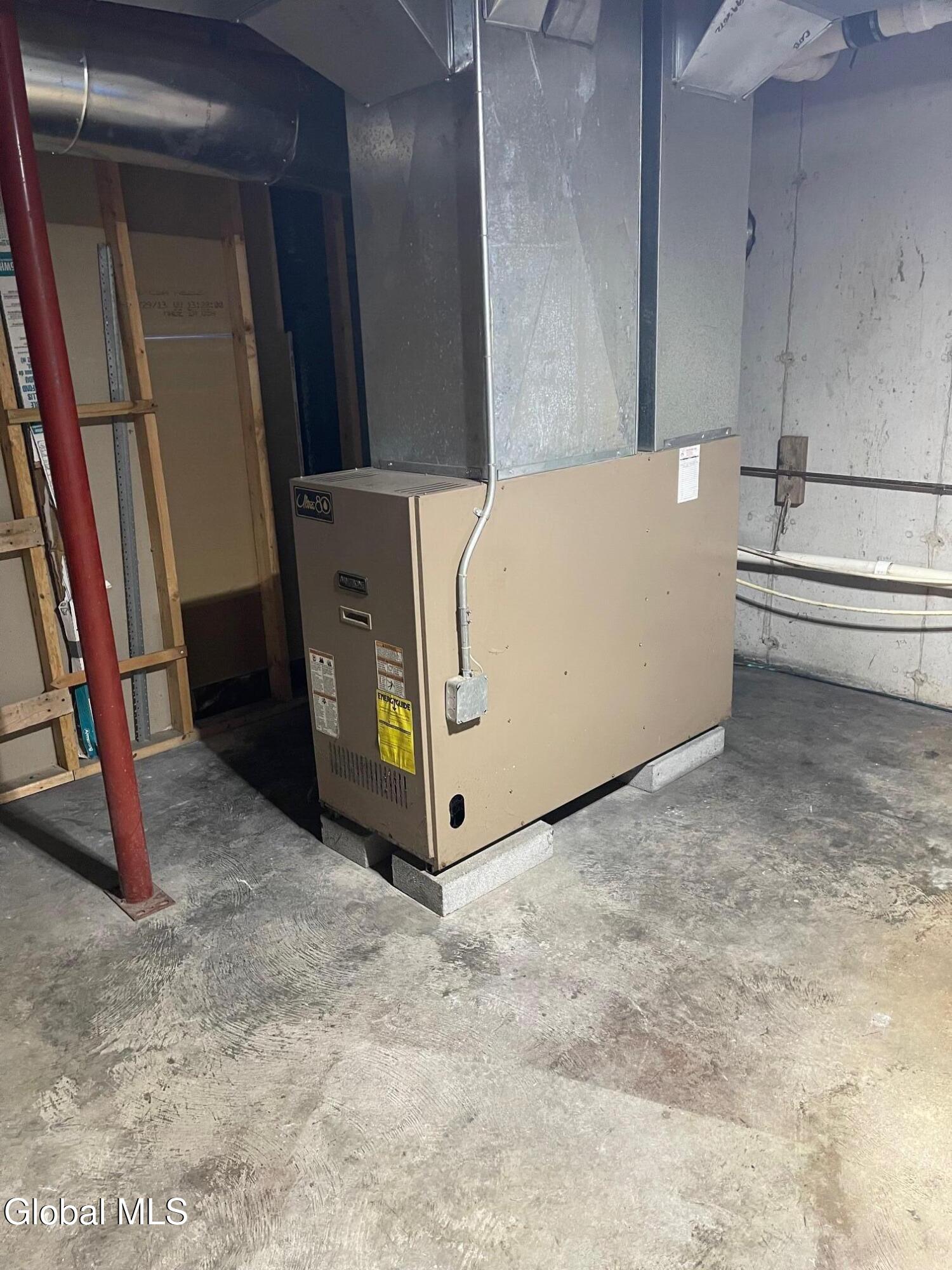 Cobleskill, New York 12043, United States, 3 Bedrooms Bedrooms, ,2 BathroomsBathrooms,Residential,Active,216319