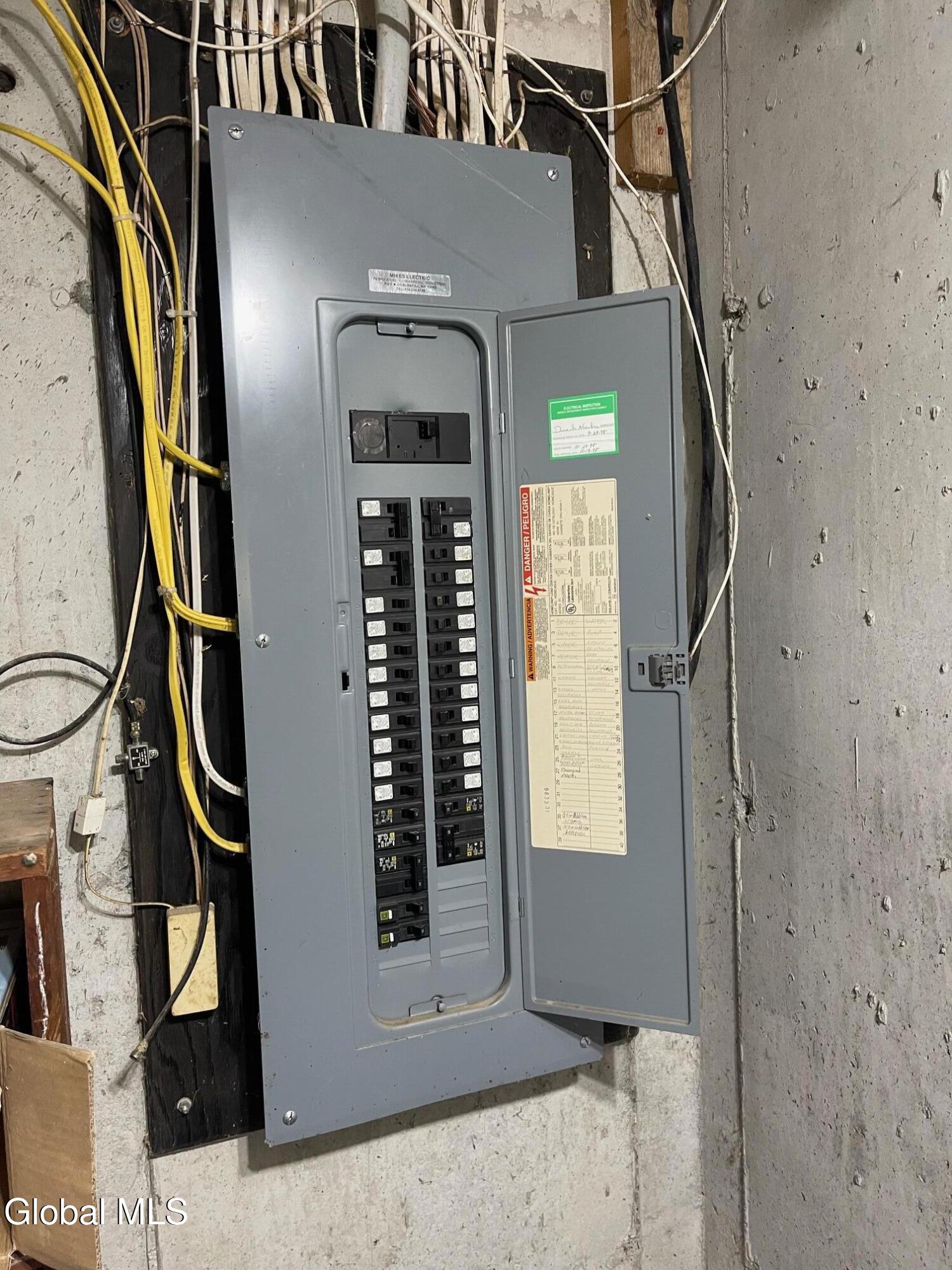 Cobleskill, New York 12043, United States, 3 Bedrooms Bedrooms, ,2 BathroomsBathrooms,Residential,Active,216319