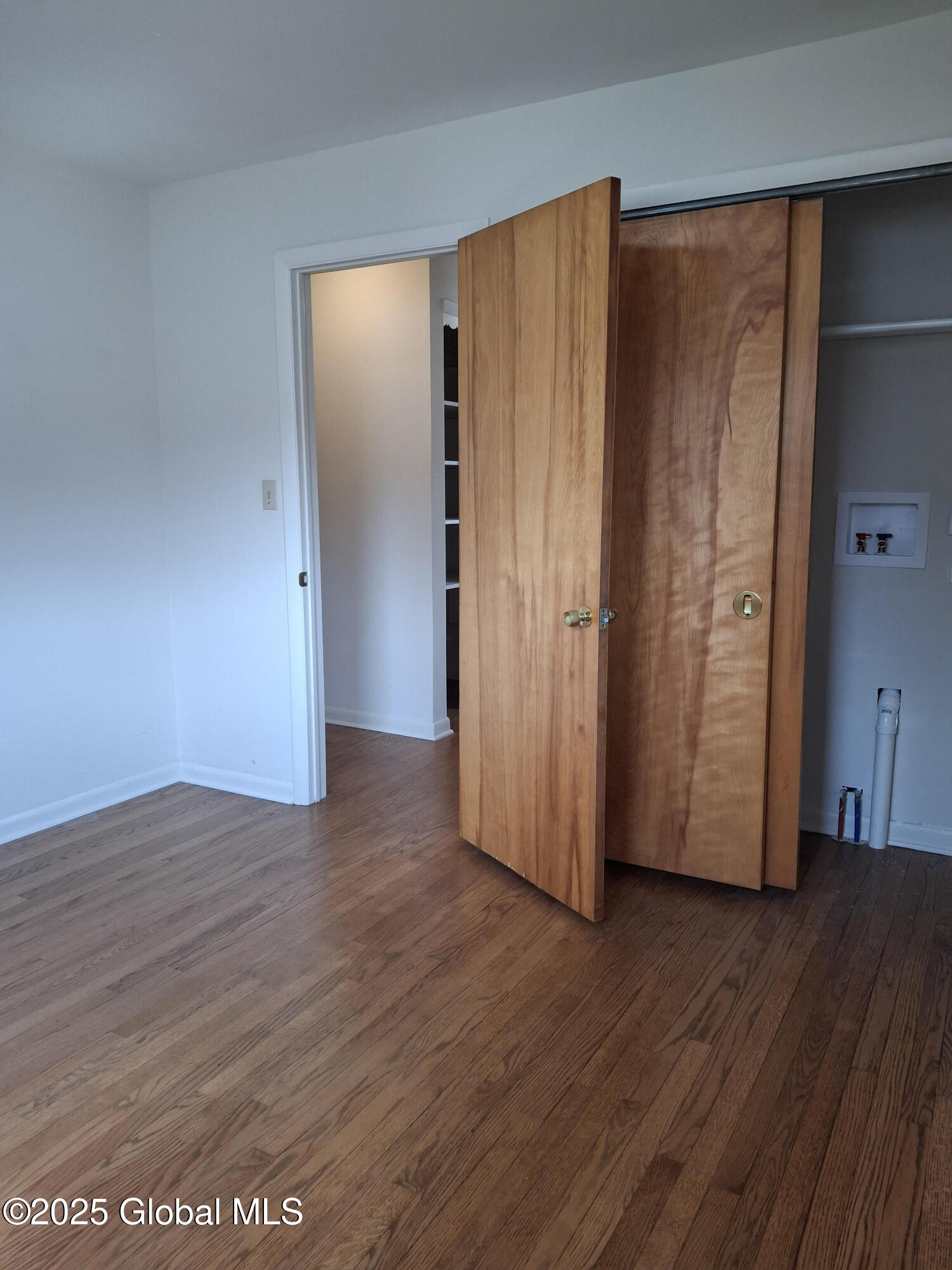 27 E Parkwood Street, Albany, New York image 33