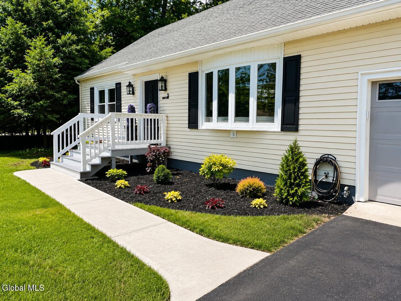31 Arbutus Drive