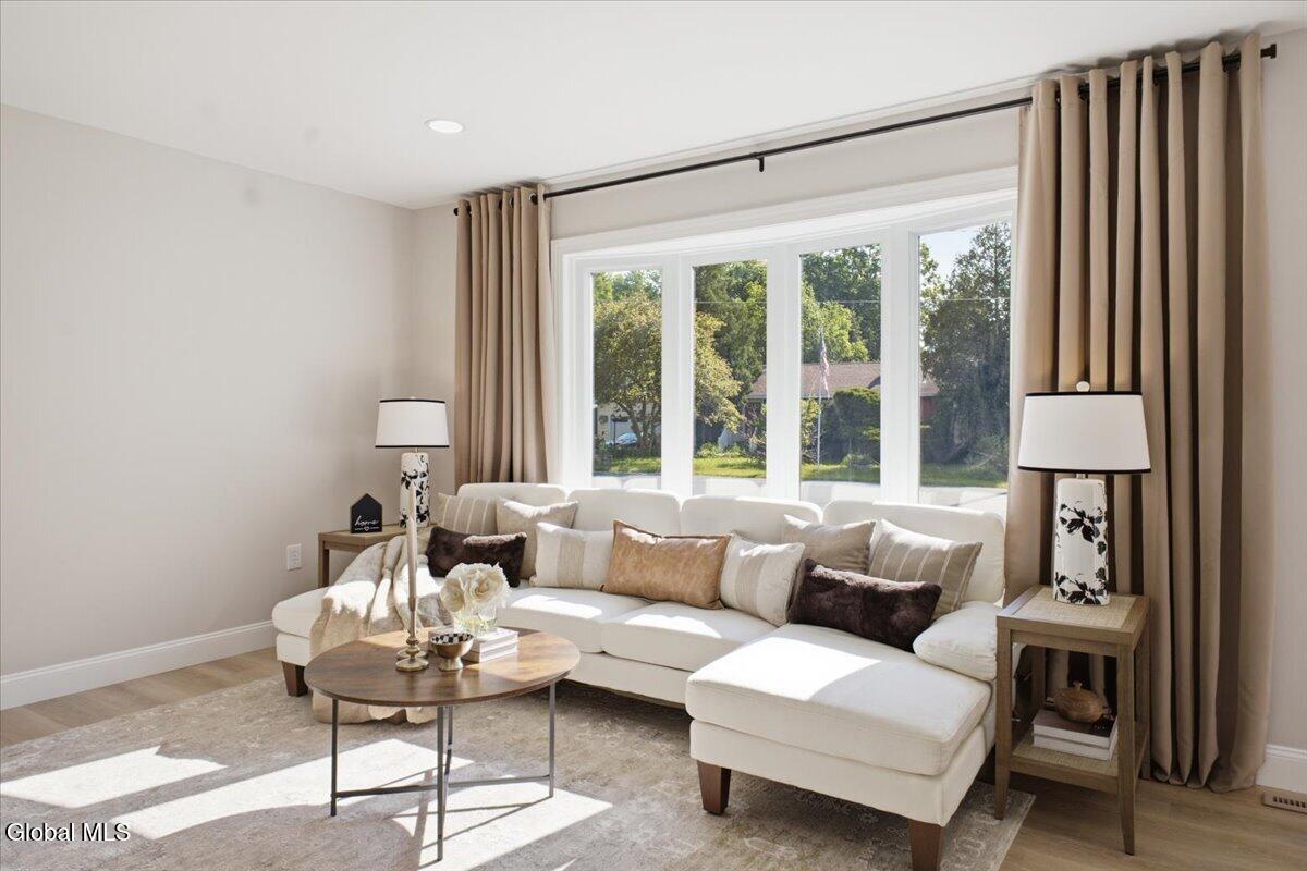31 Arbutus Drive