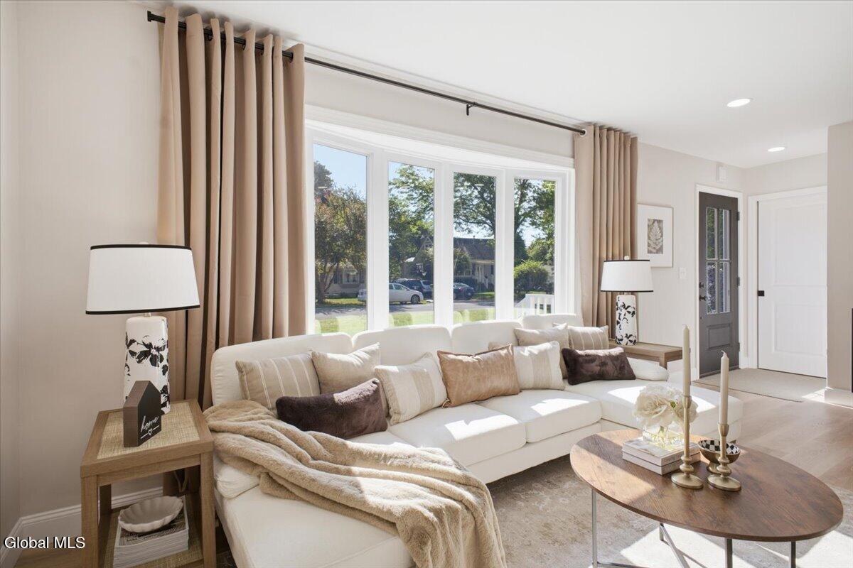 31 Arbutus Drive