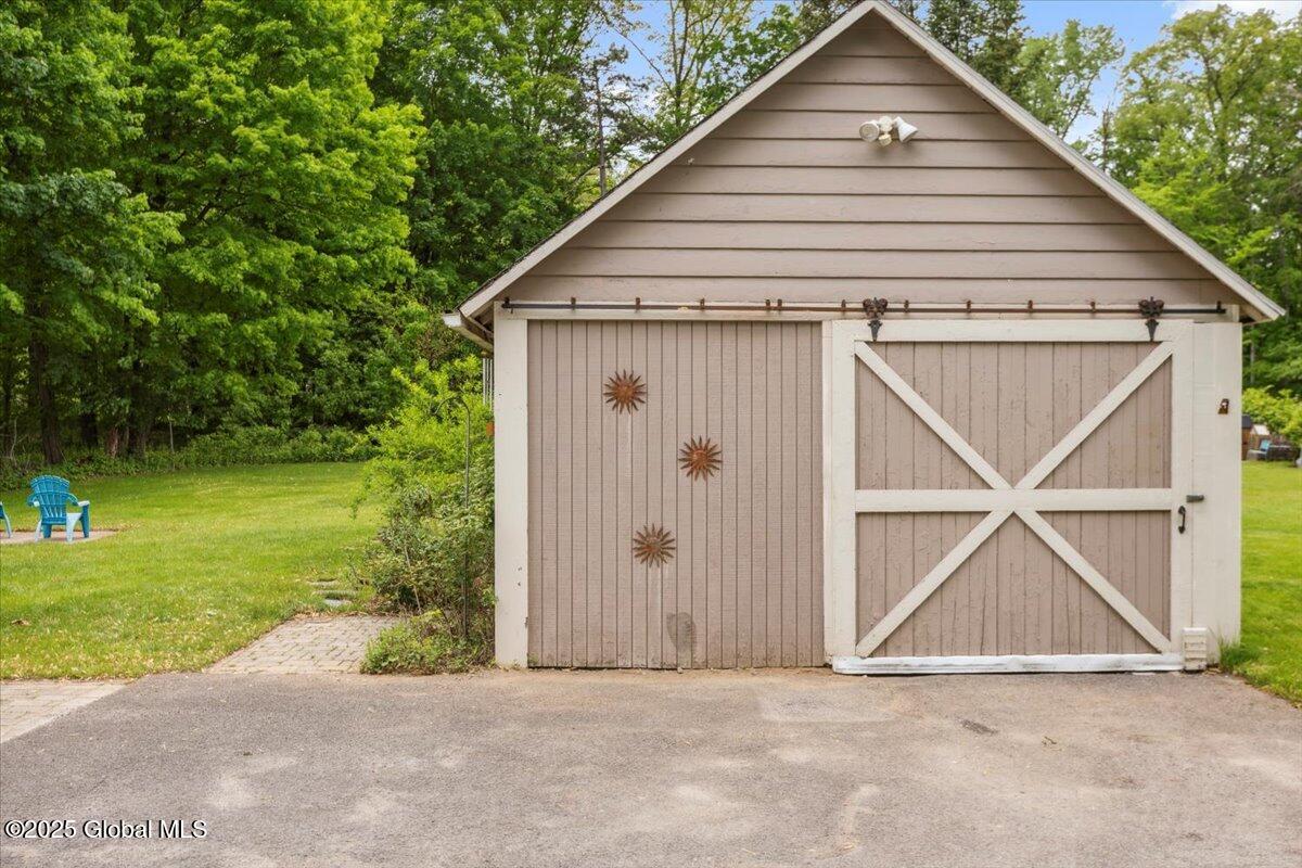 163 Maple Avenue, Glenville, New York image 35