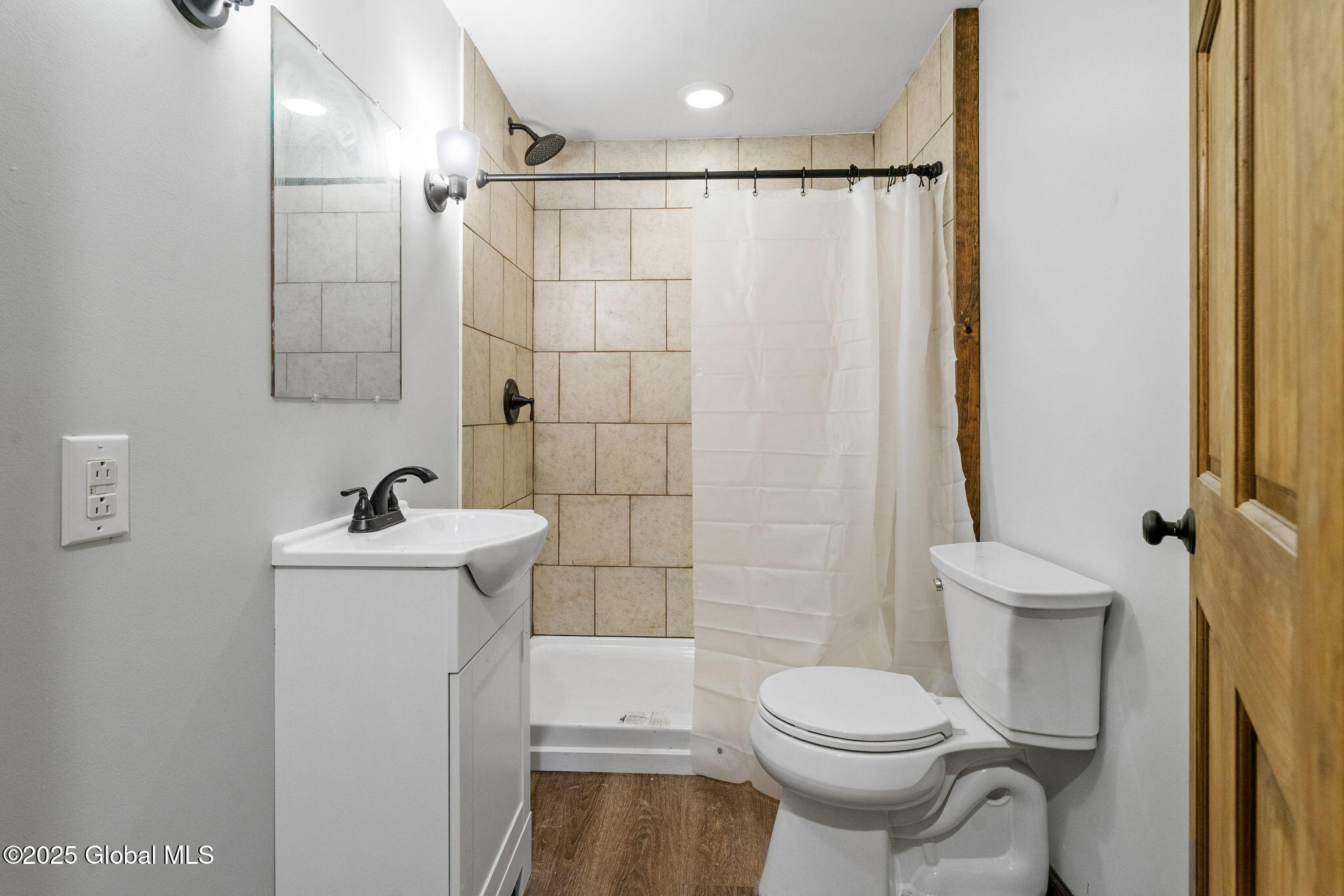 22 Center Street, Fort Edward, New York image 35