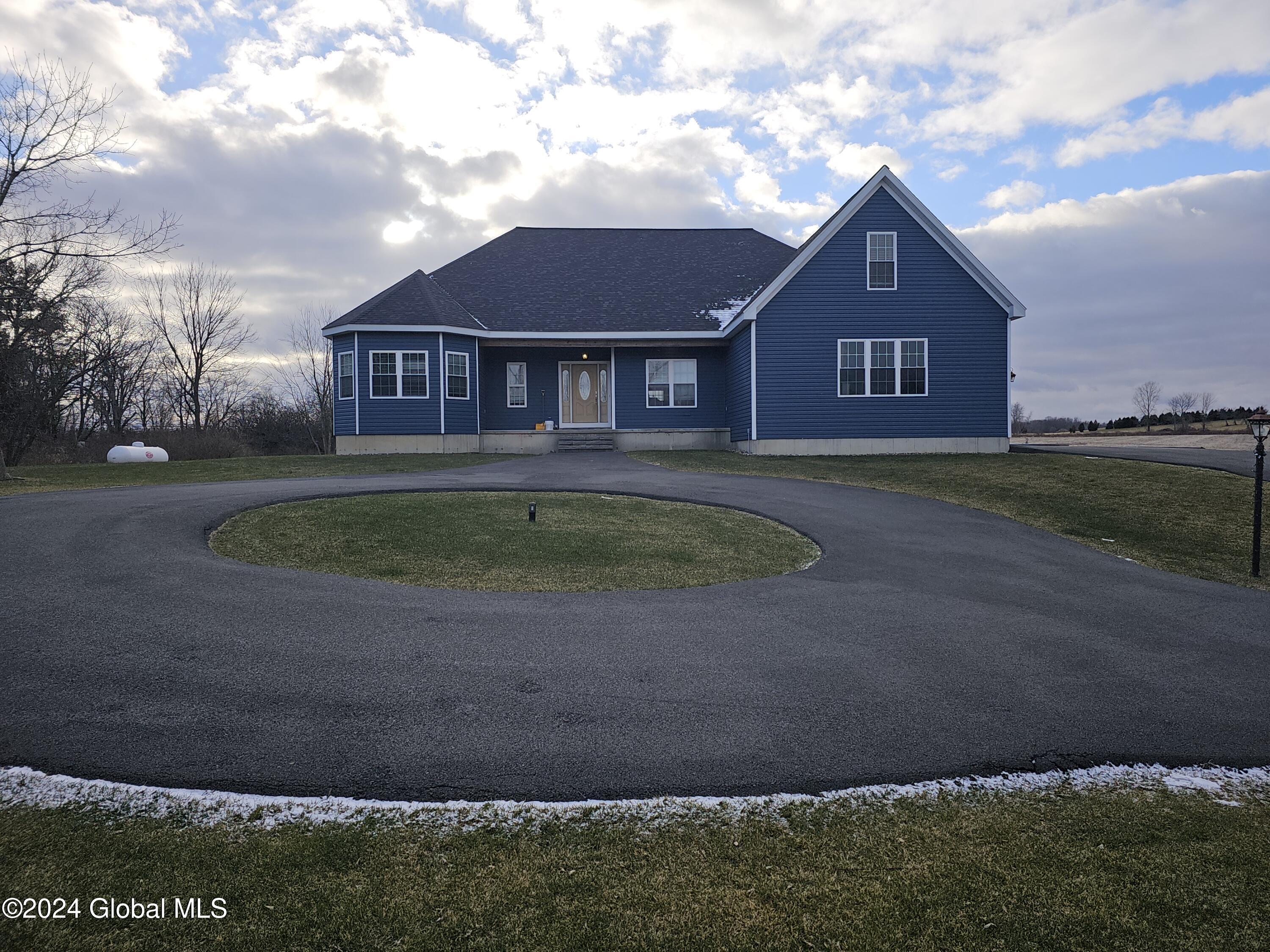 20 Johnson Road, Mechanicville, New York image 1