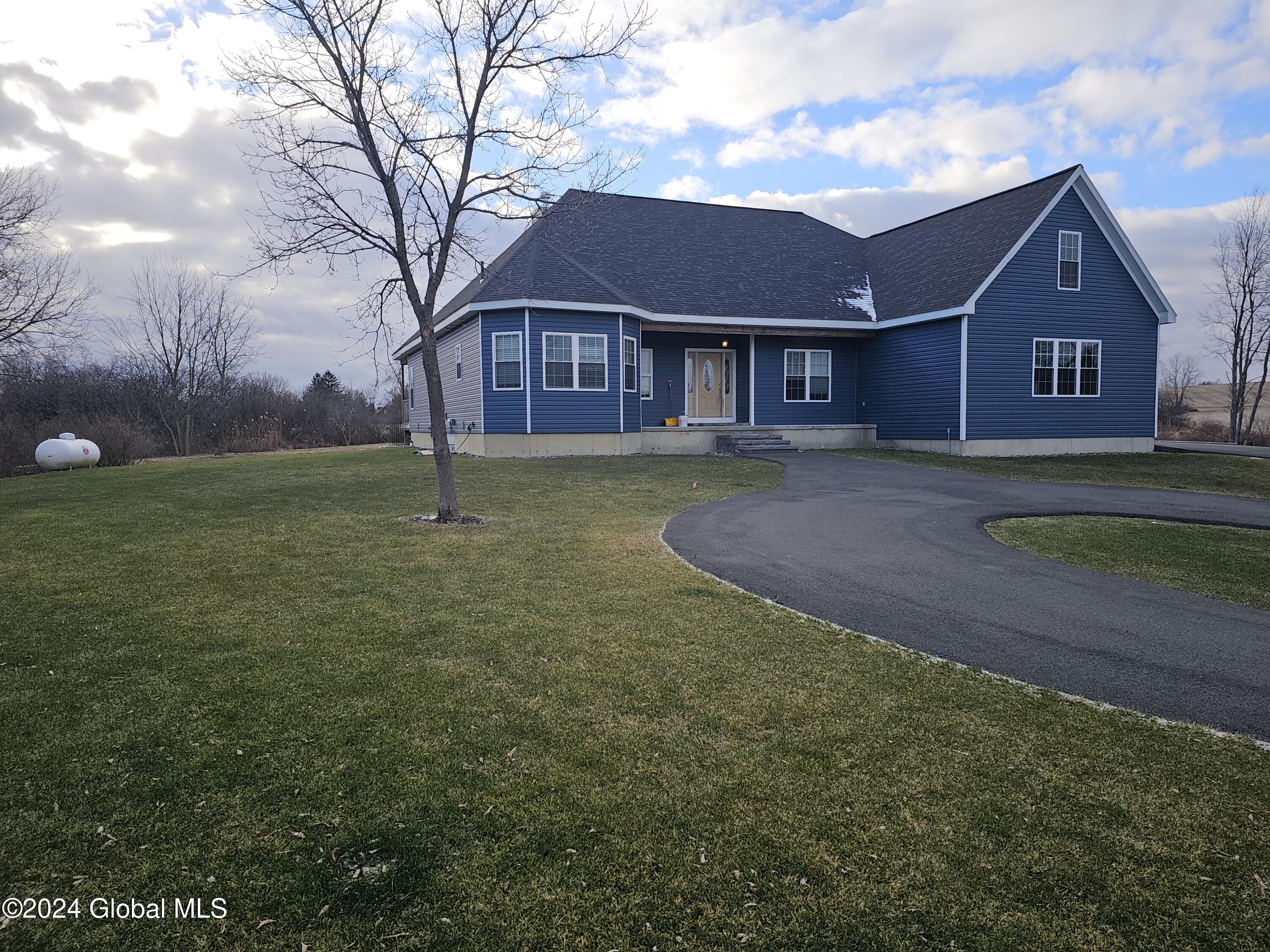 20 Johnson Road, Mechanicville, New York image 3