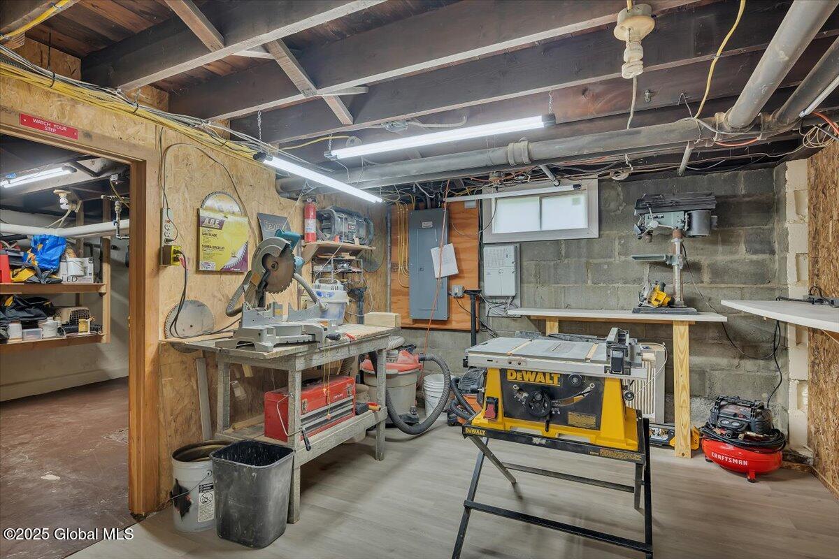540 Kenwood Avenue, Delmar, New York image 32