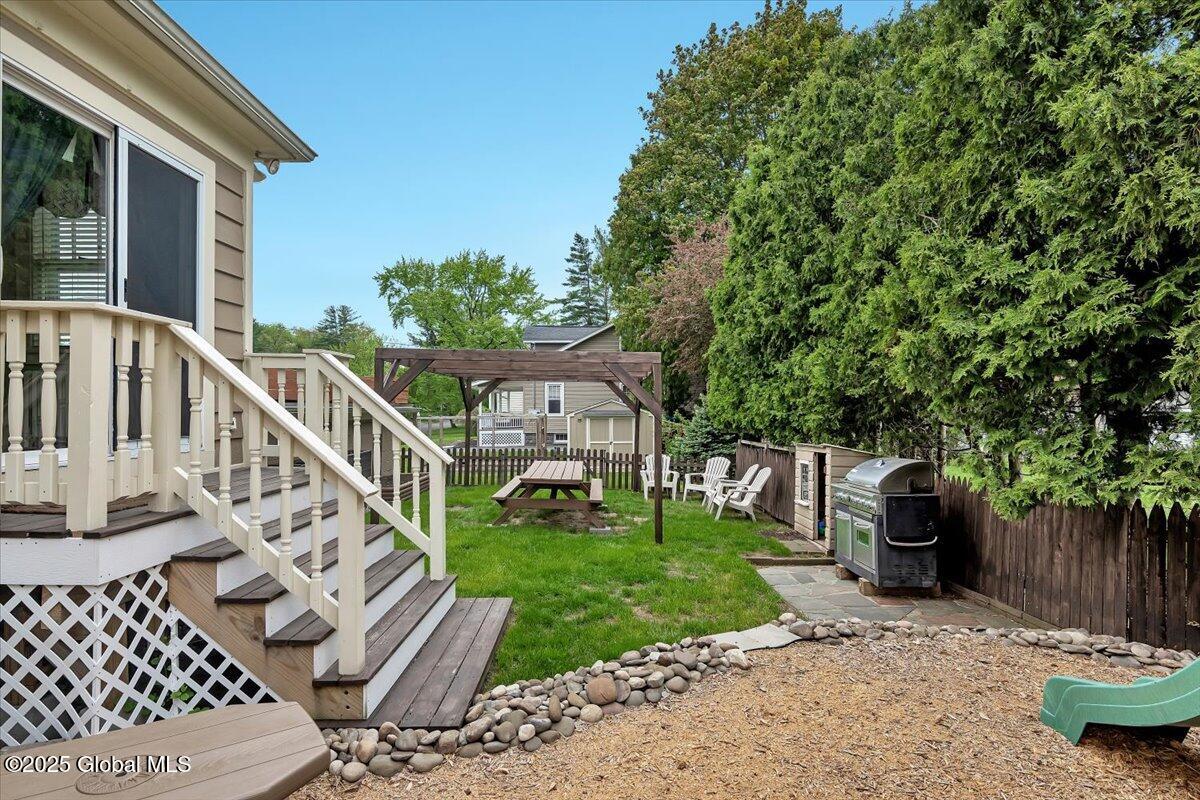540 Kenwood Avenue, Delmar, New York image 35