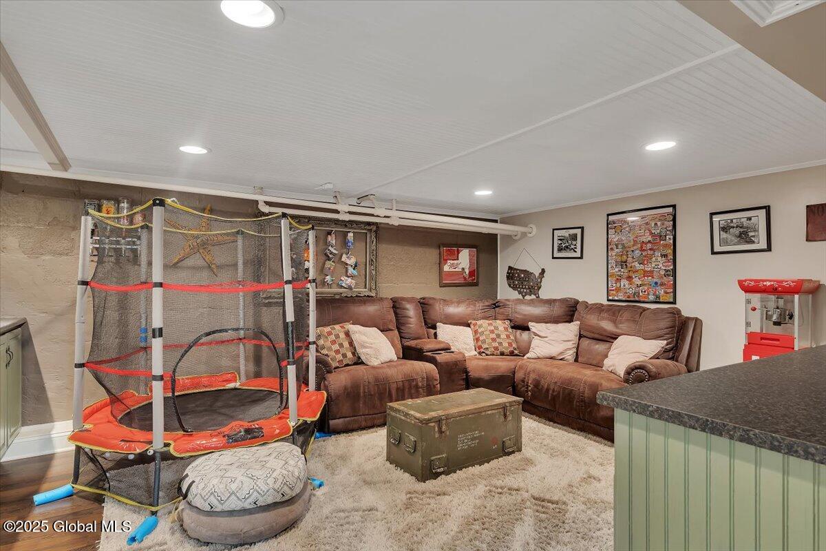 540 Kenwood Avenue, Delmar, New York image 28