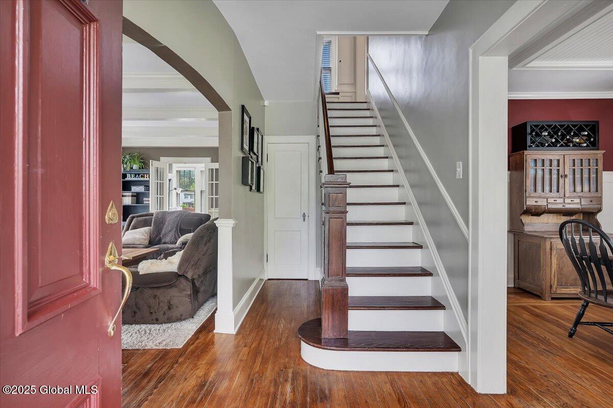 540 Kenwood Avenue, Delmar, New York image 8