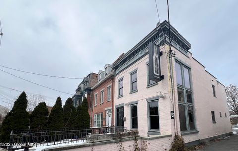 Photo of 617 Union Street, Schenectady, NY 12305 (MLS # 202516210)