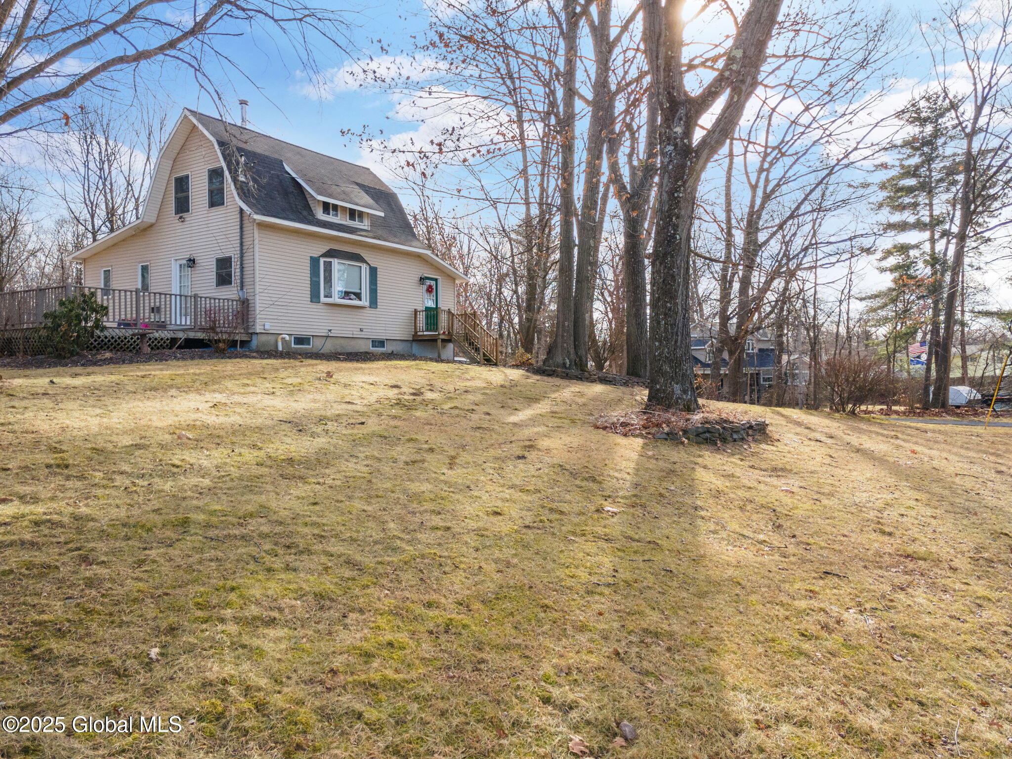 85 Vly Road, Albany, New York image 1