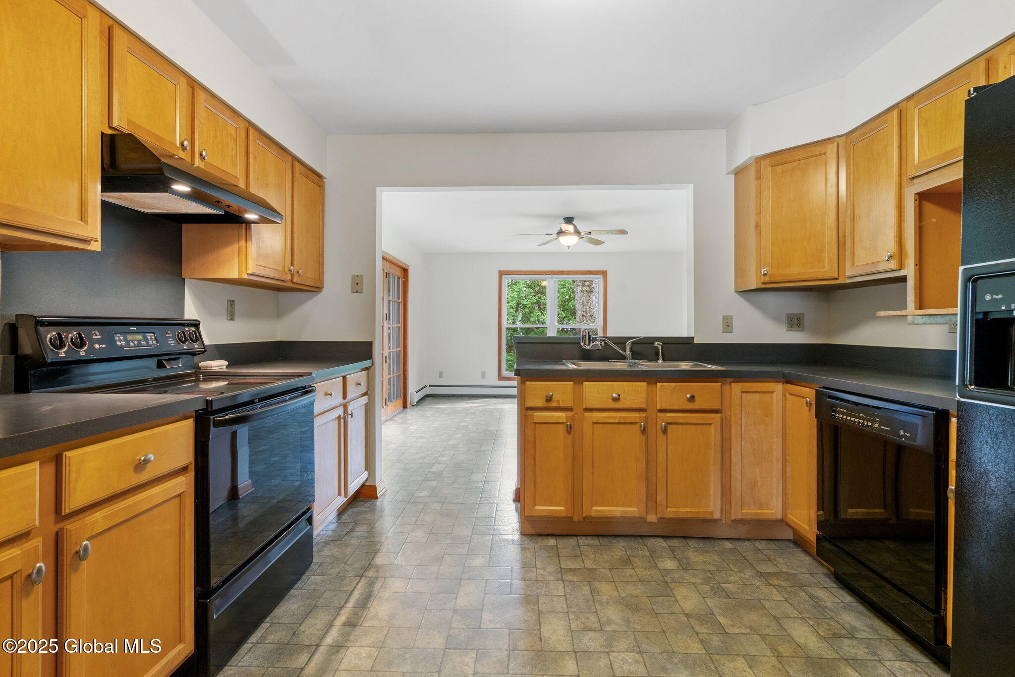 4 Albright Avenue, Albany, New York image 9