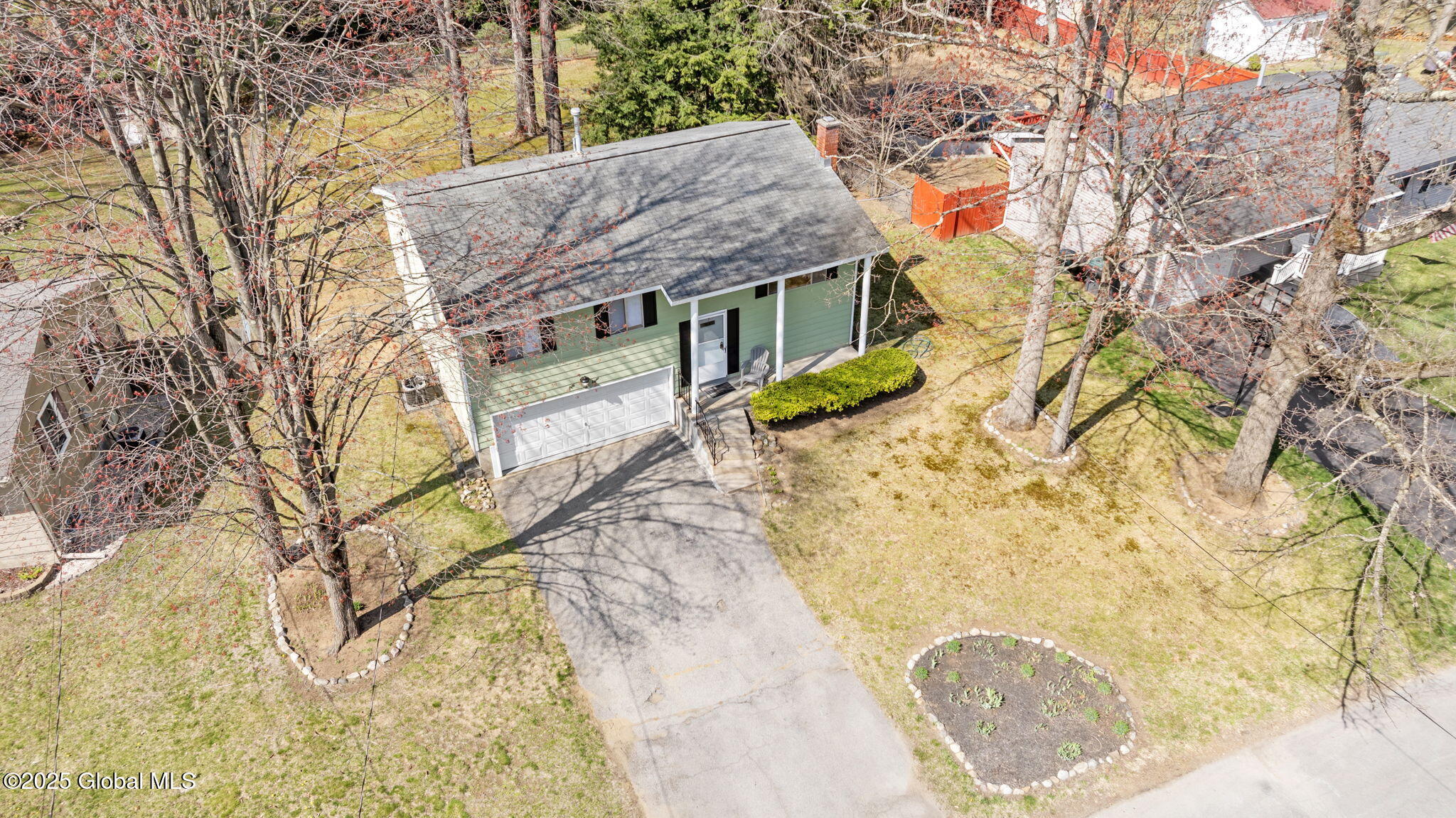 58 Curt Boulevard, Saratoga Springs, New York image 38